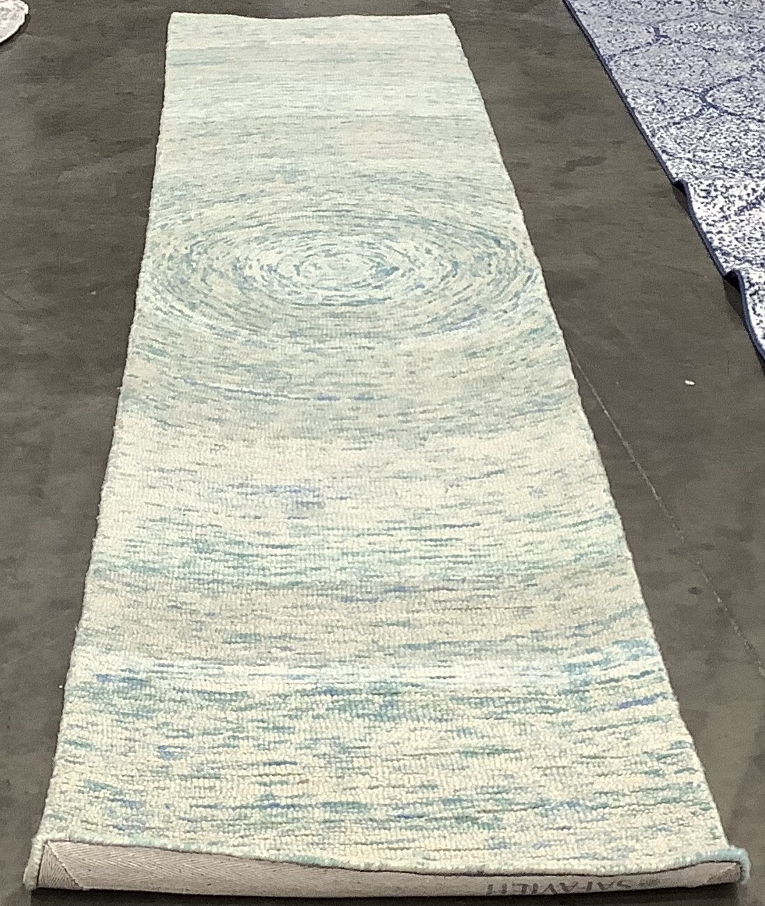 IVORY / BLUE 2′-3″ x 12′-0″ Back Stain Rug, Reduced Price 1172679541 IKT635A-212
