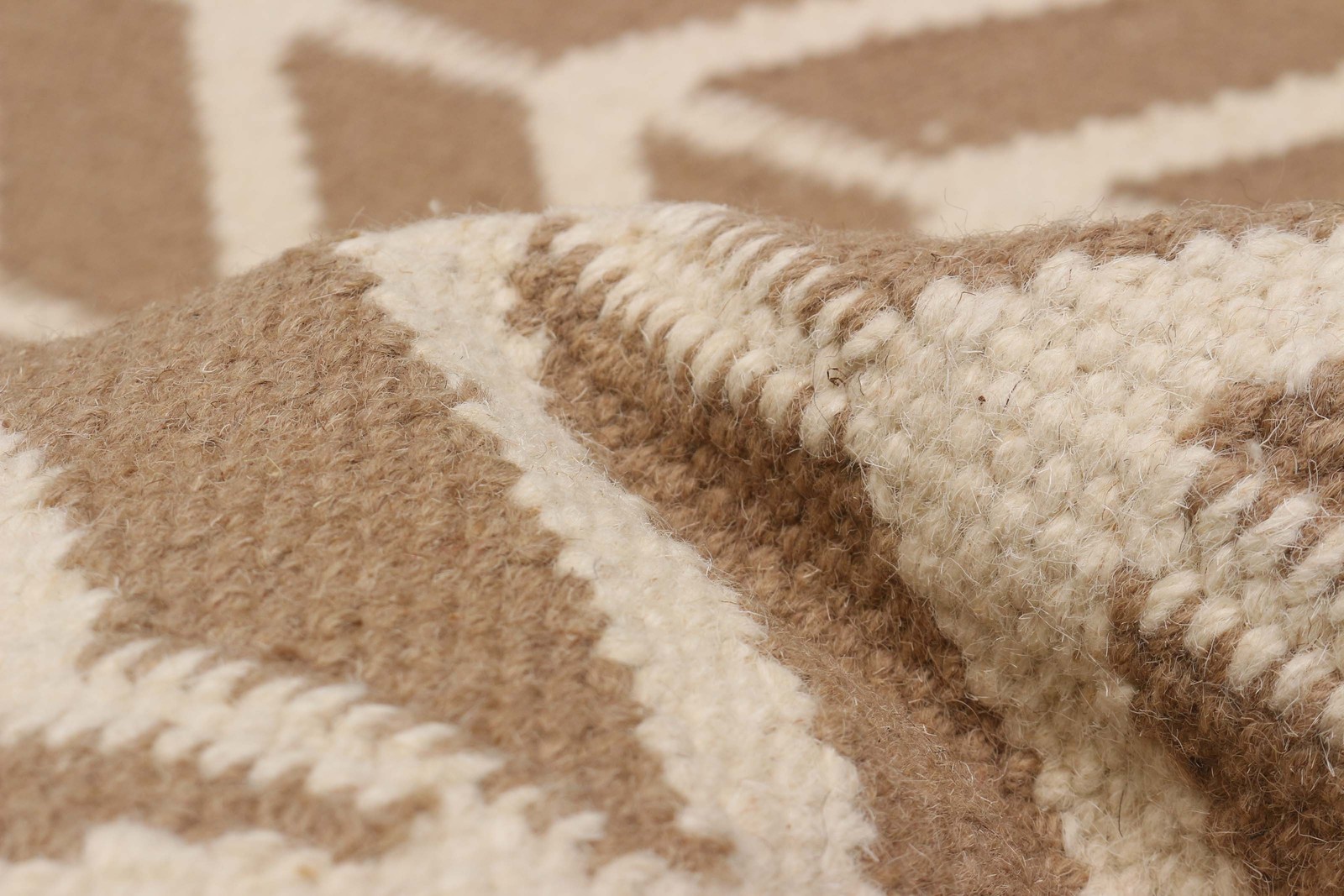 Vintage Hand Woven Area Rug 5’2″ x 7’10” Traditional Wool Oriental Carpet
