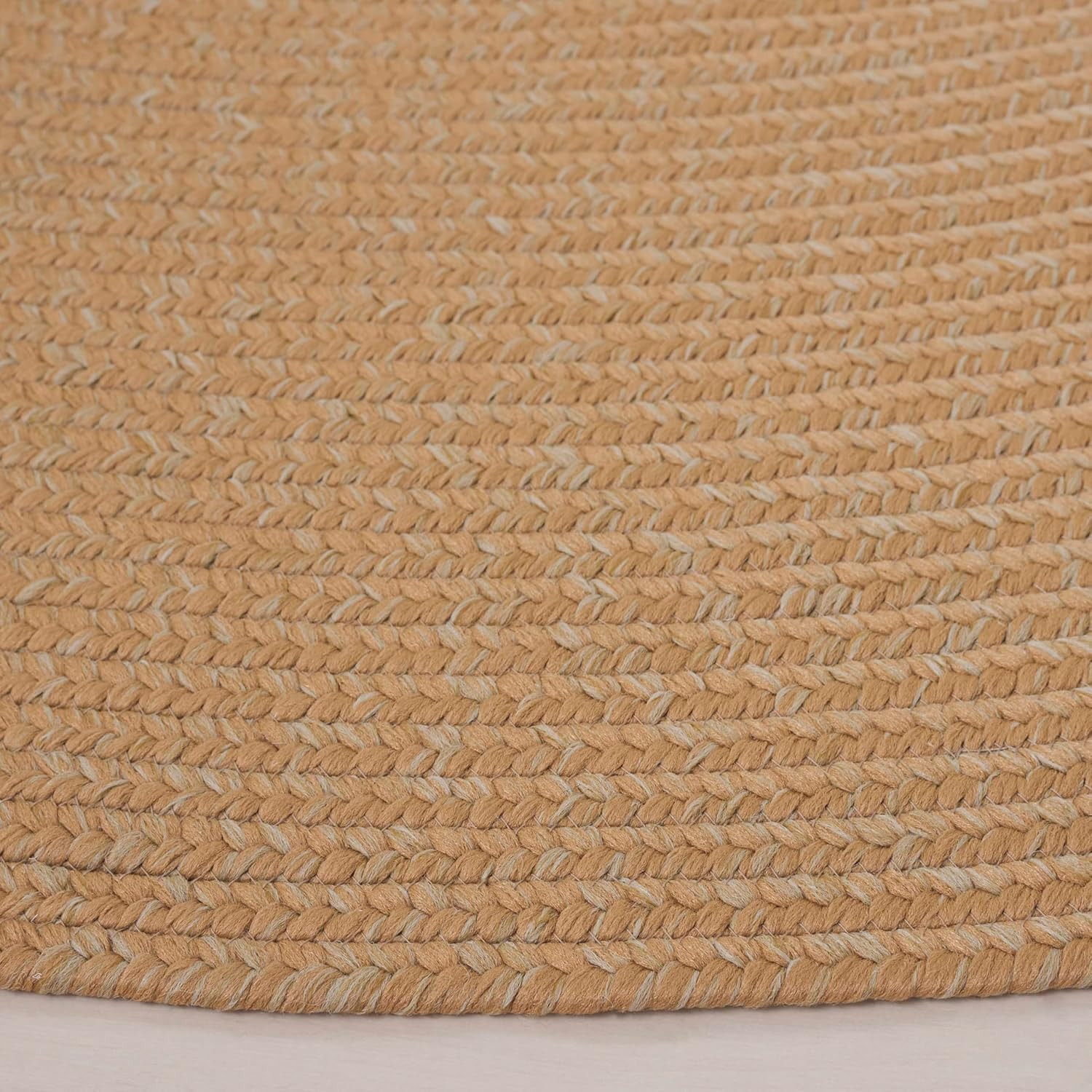 Handmade Reversible Braided Outdoor Rug 4′ x 6′ – Beige & Tan, Easy Clean