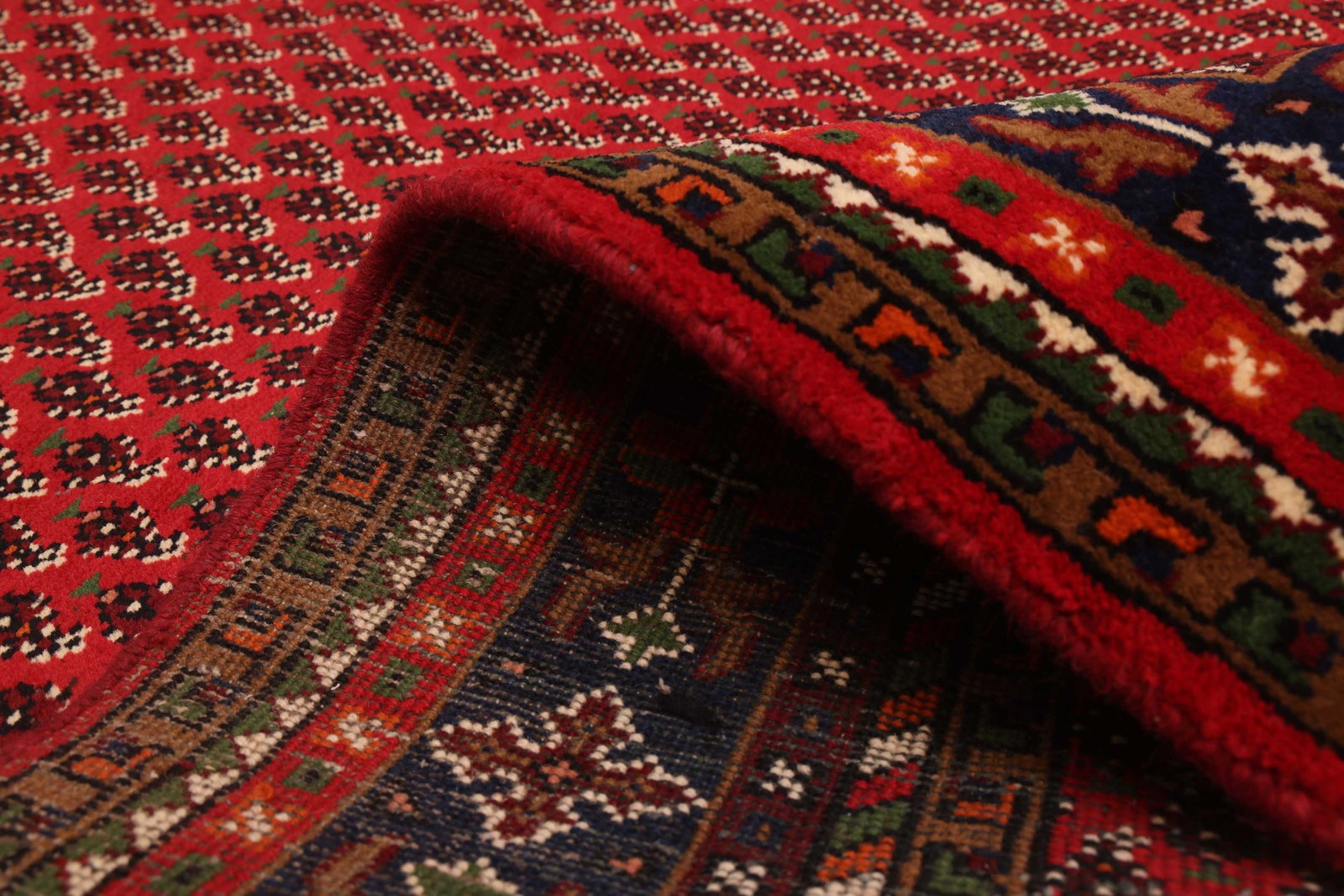 Vintage 6’0″ x 9’2″ Traditional Hand Knotted Vegetable Dye Wool Area Rug