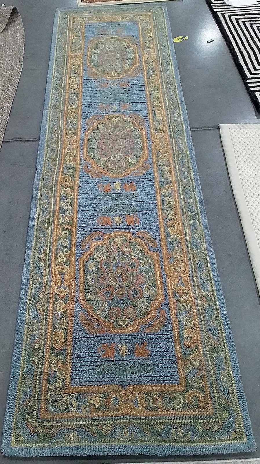 PINK / GOLD 2′-3″ x 8′-0″ Flaw in Rug, Reduced Price 1172804910 SAV401M-28