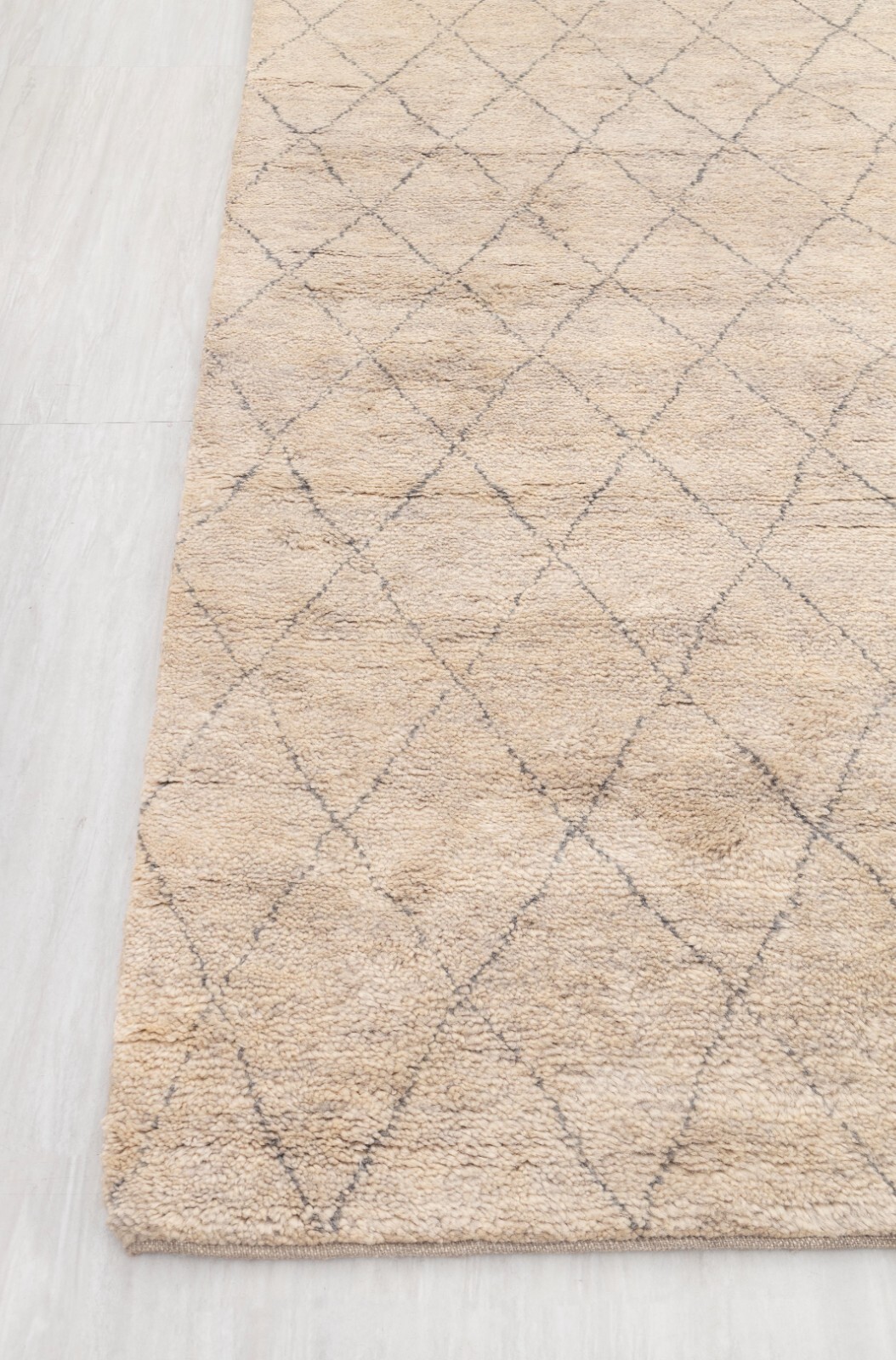 9×12 Beige Grey Boho Style Moroccan Rug Wool And Viscose Hand Knotted Rug |