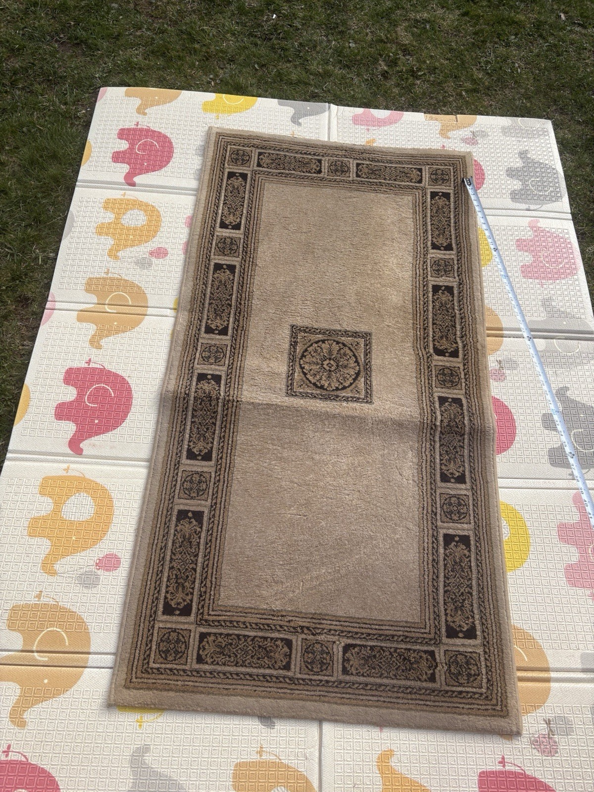 60” X 30” Vintage Traditional Oriental Rug