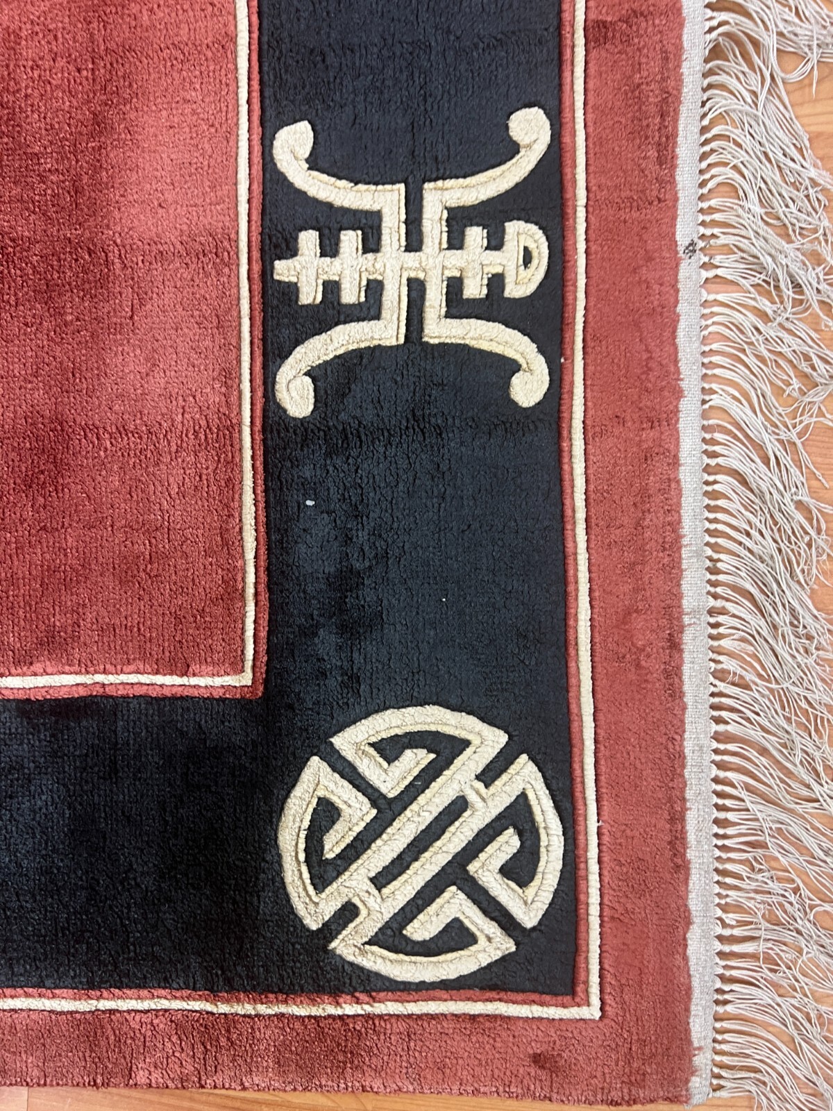 4′ x 6′ Chinese Art Deco Oriental Rug – Full Pile – 100% Silk – Hand Made
