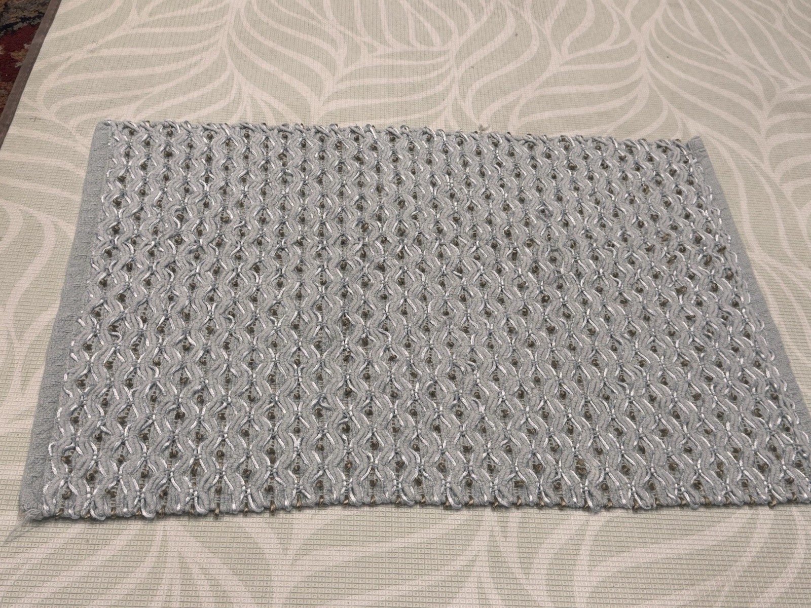 Pier 1 Rug Light Blue Metallic Gold Accent Rug Textured Woven Lattice 33×23