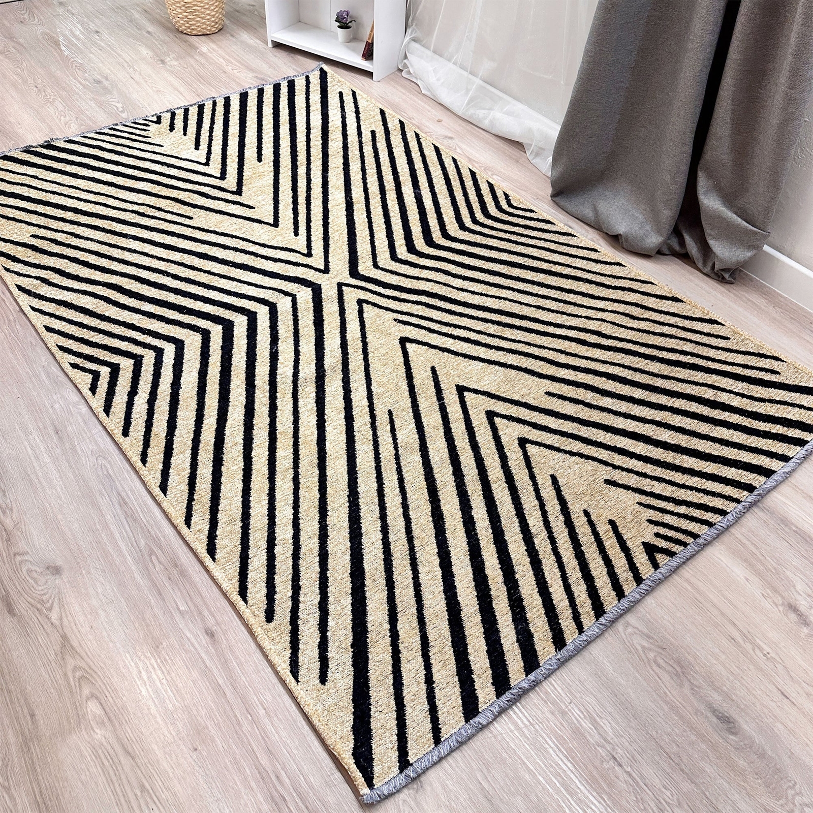 Alfa Rich Geometric Beige Black Washable Area Rugs for Living Room Bedroom