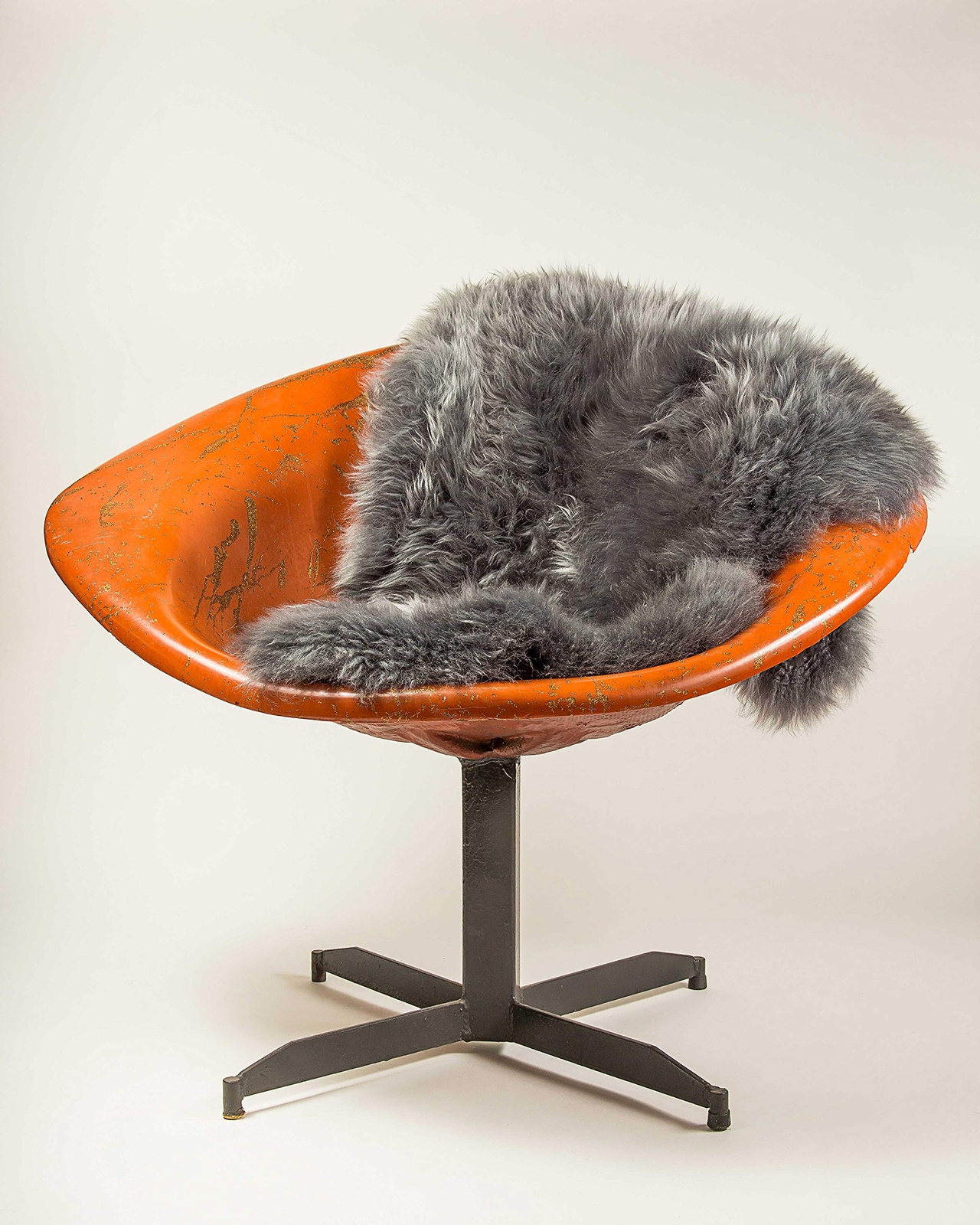 2′ X 3′ Warm Gray New Zealand Natural Sheepskin Rug