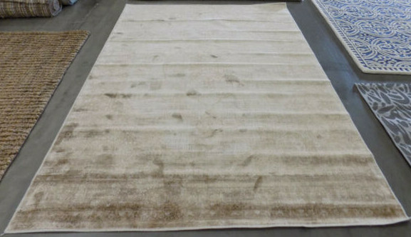 CREME 5′-3″ X 7′-6″ Damage Binding Rug Reduced Price 1172570616 VTG138-3440-5