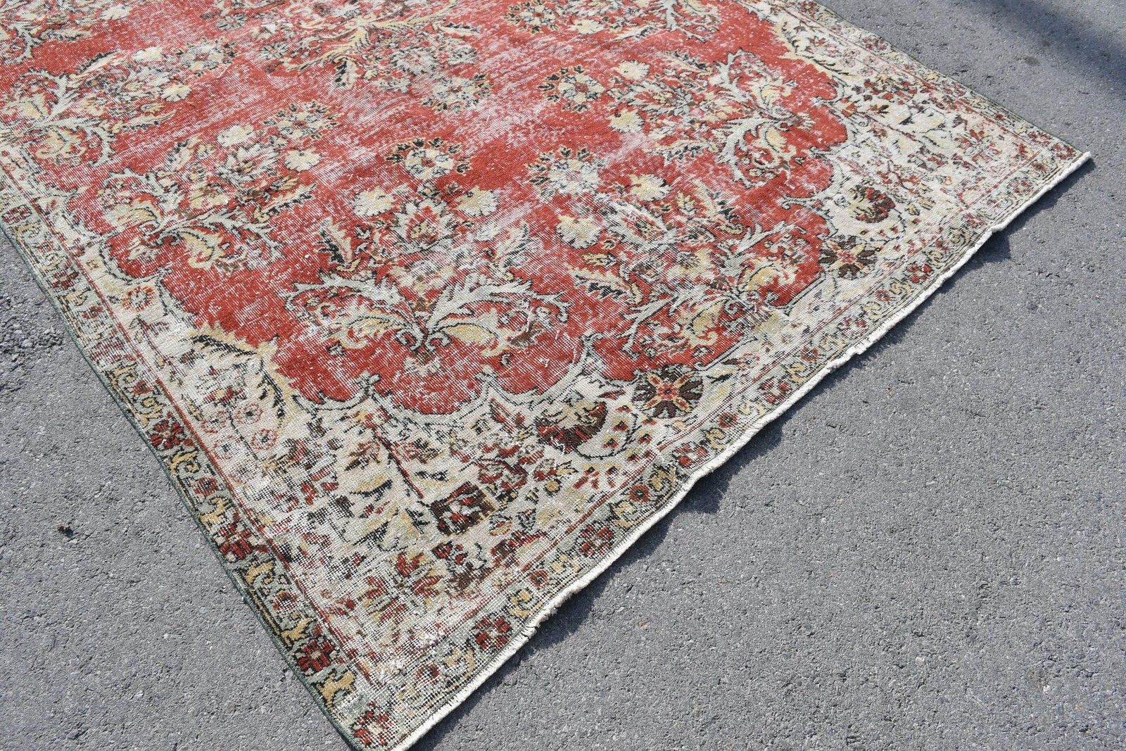 Turkish Rug 68,9×10,7 ft (2099×326 cm), Red Floral Vintage Rug
