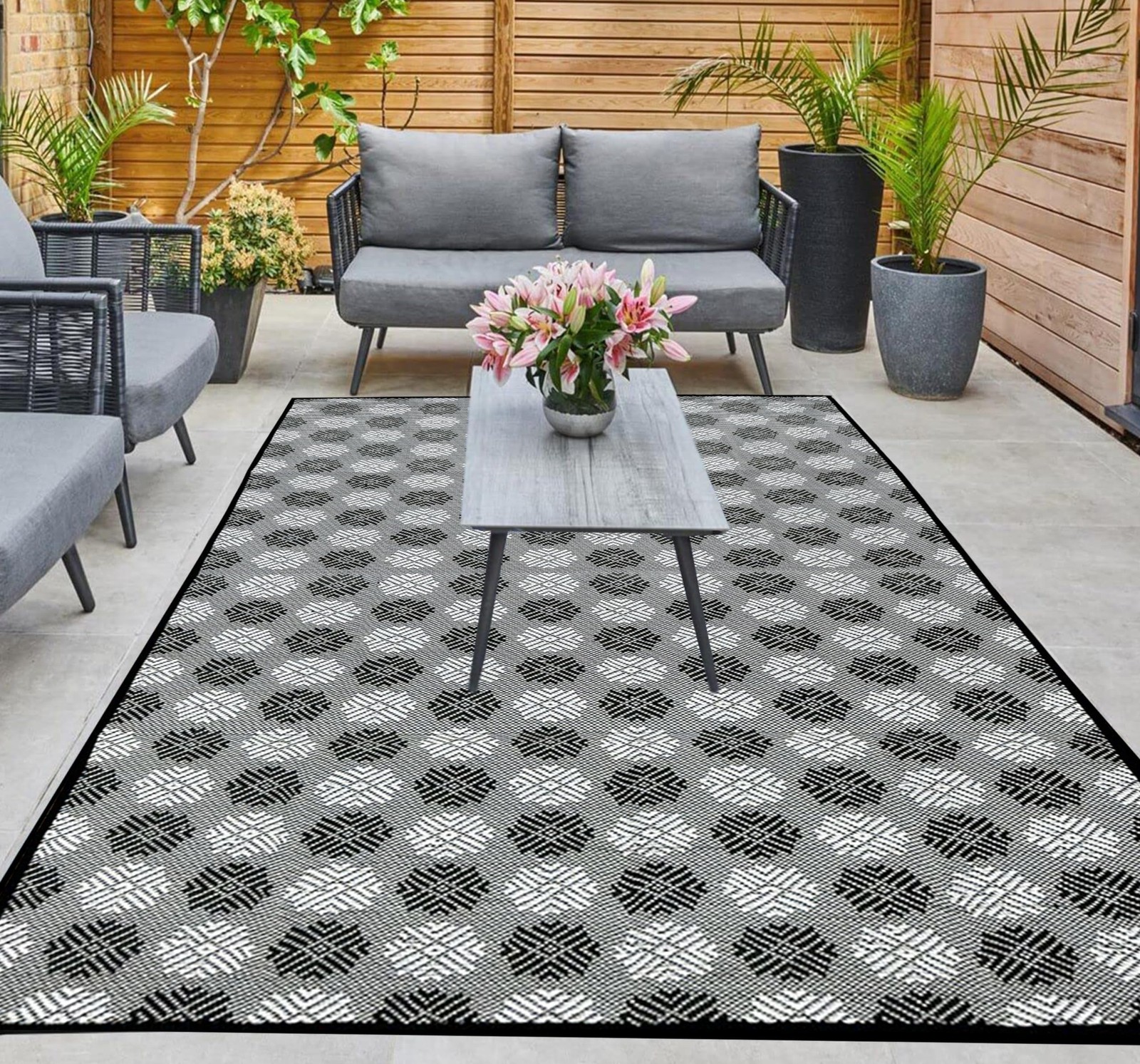 ARSUK Outdoor Patio Rug 5 x 3.3 ft Weatherproof, Indoor and Outdoor Use, Ide…