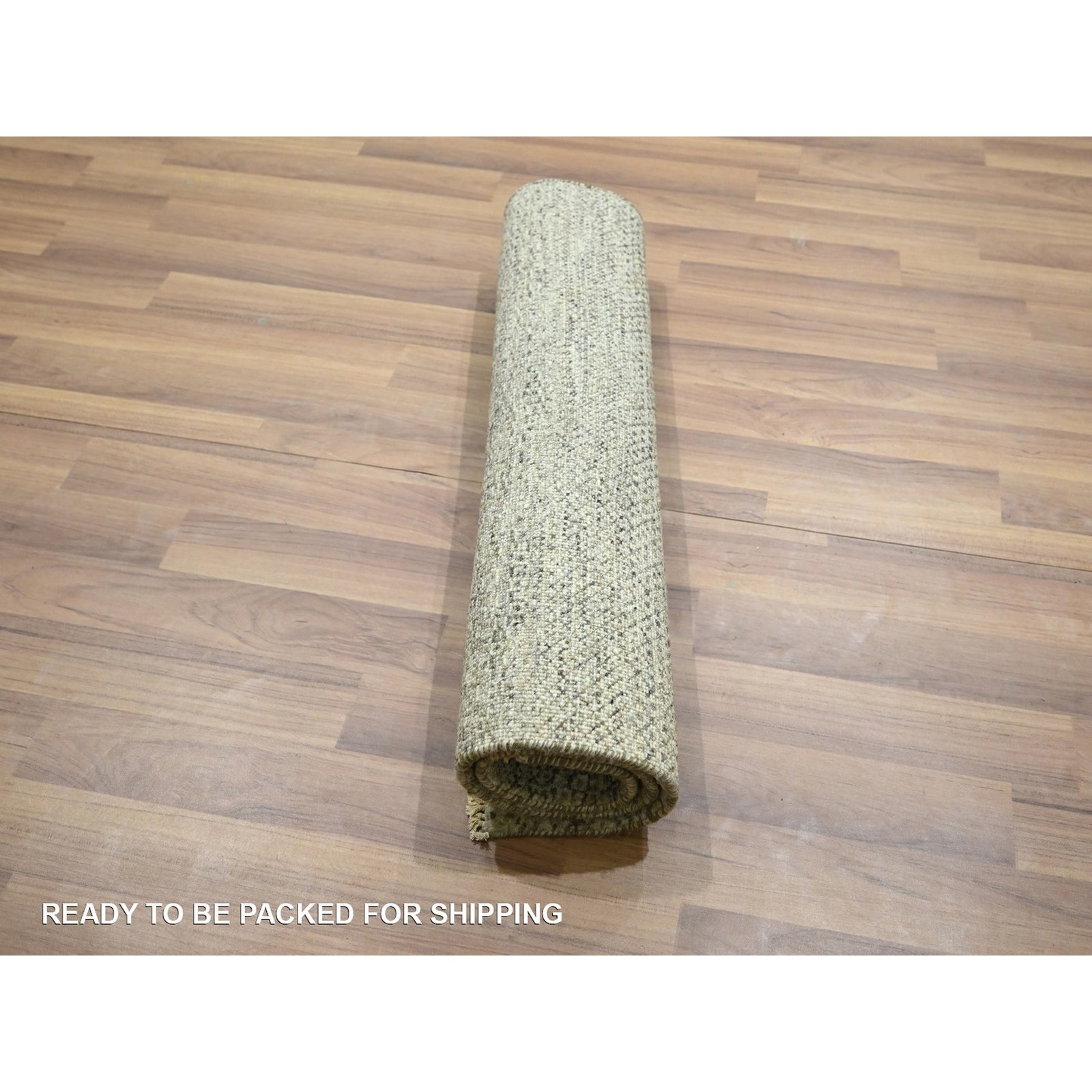 2’x3′ Beige Modern Grass Design Undyed Natural Wool Hand Knotted Mat Rug R76588
