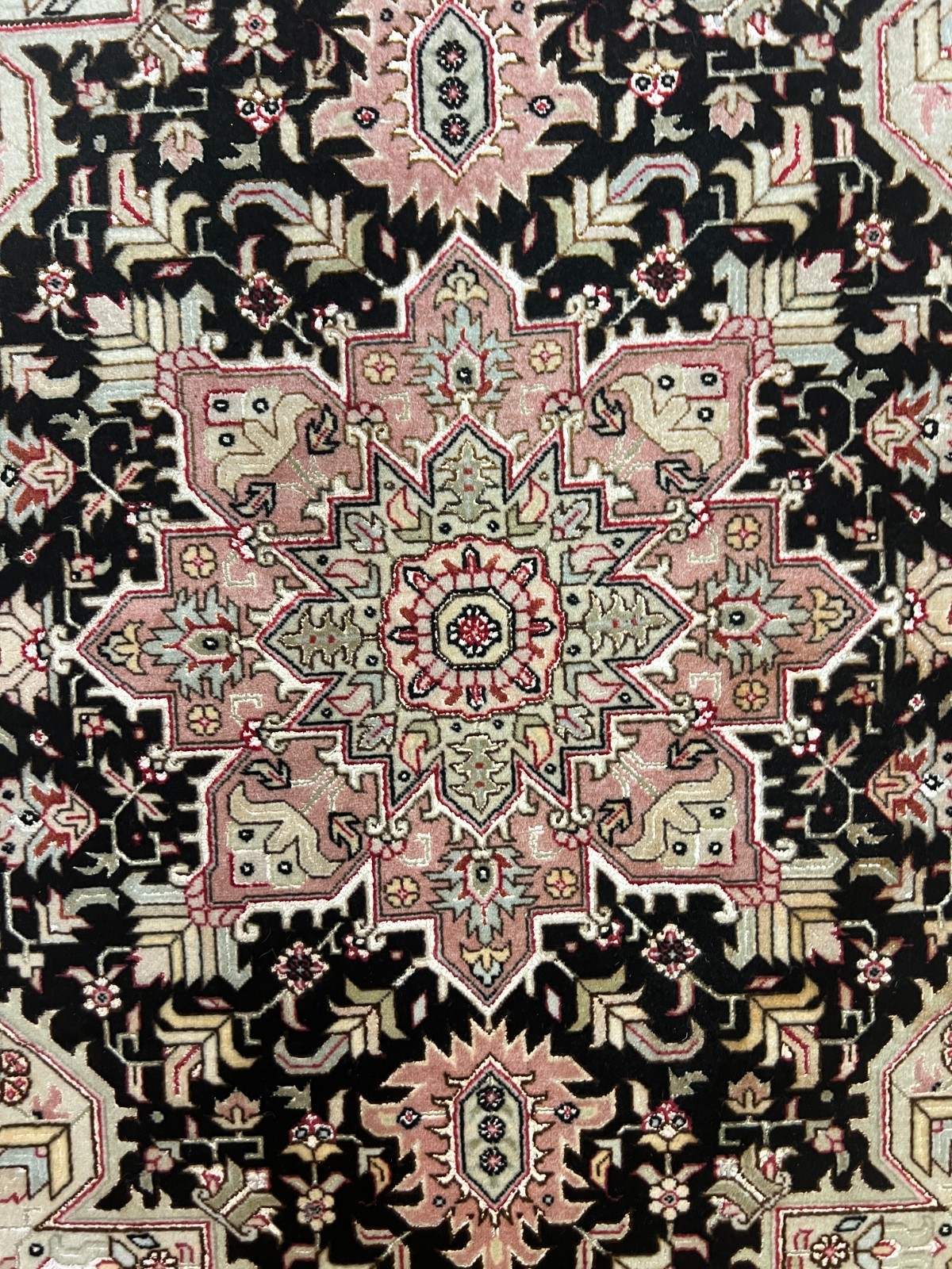 3’4″ x 5’1″ Floral Turkish Oriental Rug – Full Pile – Hand Made – Wool & Silk