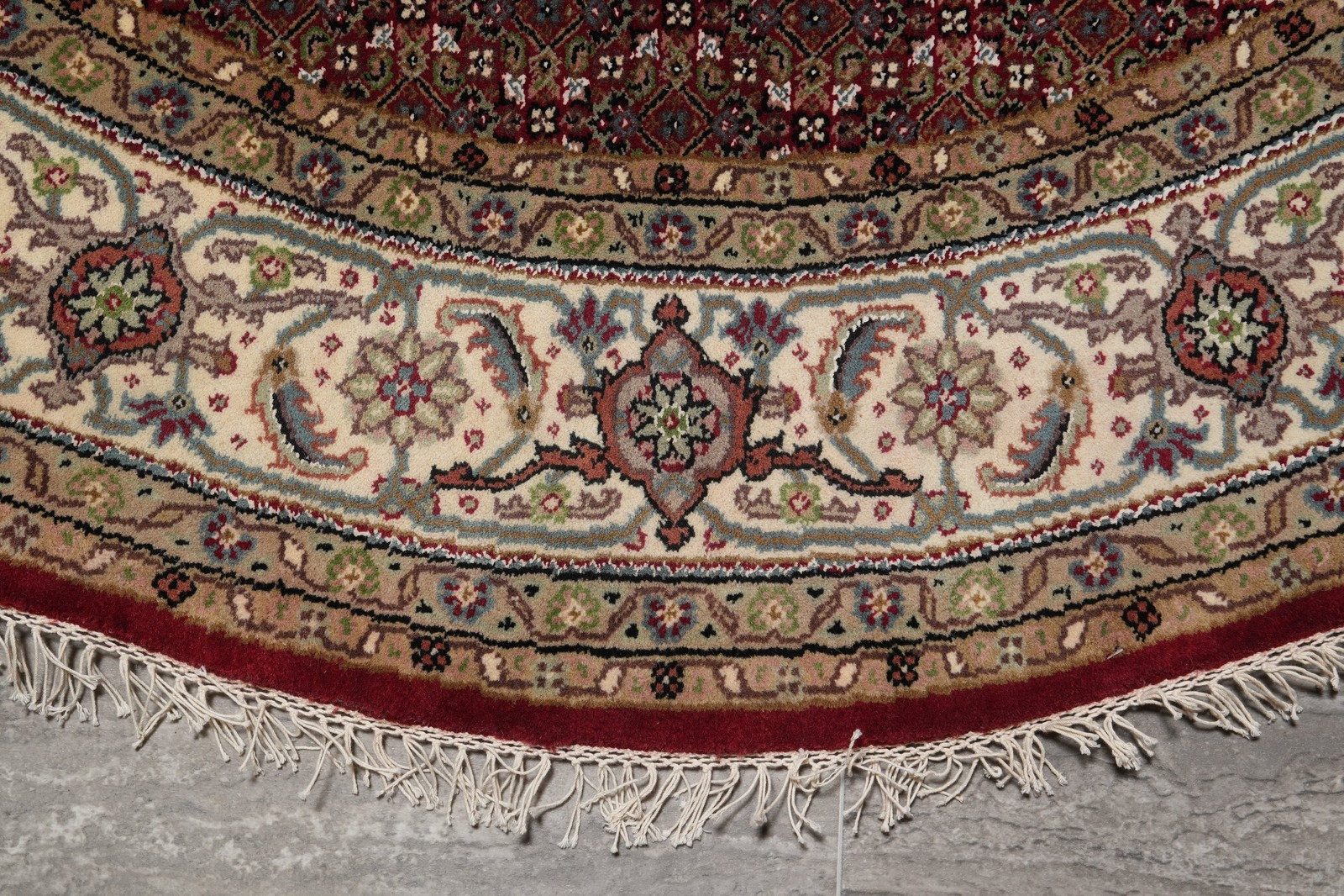 6 Feet Round Mahii Tabriiz Rug Wool and Silk India #F-4634