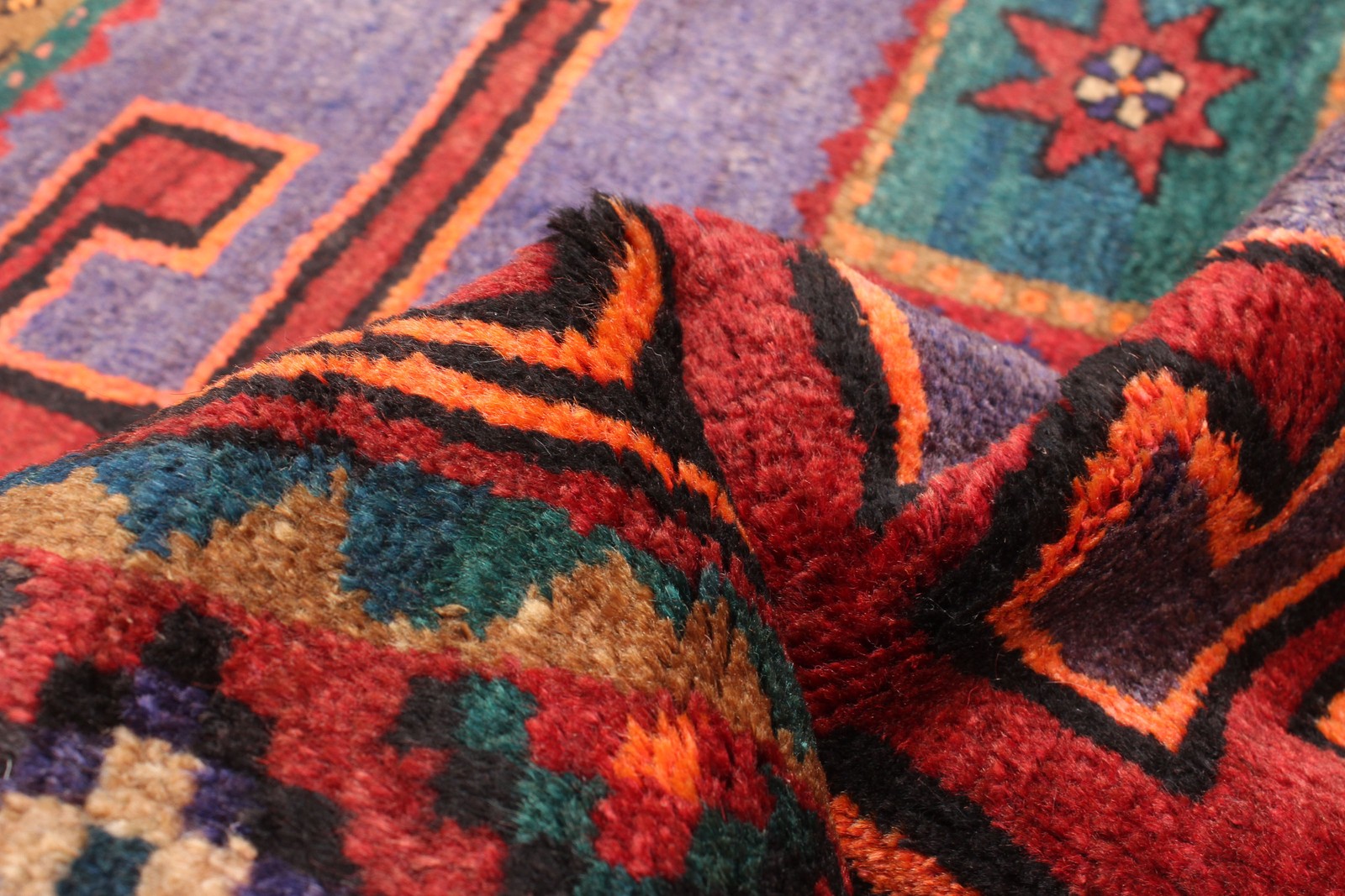 Vintage Hand-Knotted Carpet 4’4″ x 6’6″ Traditional Oriental Wool Area Rug