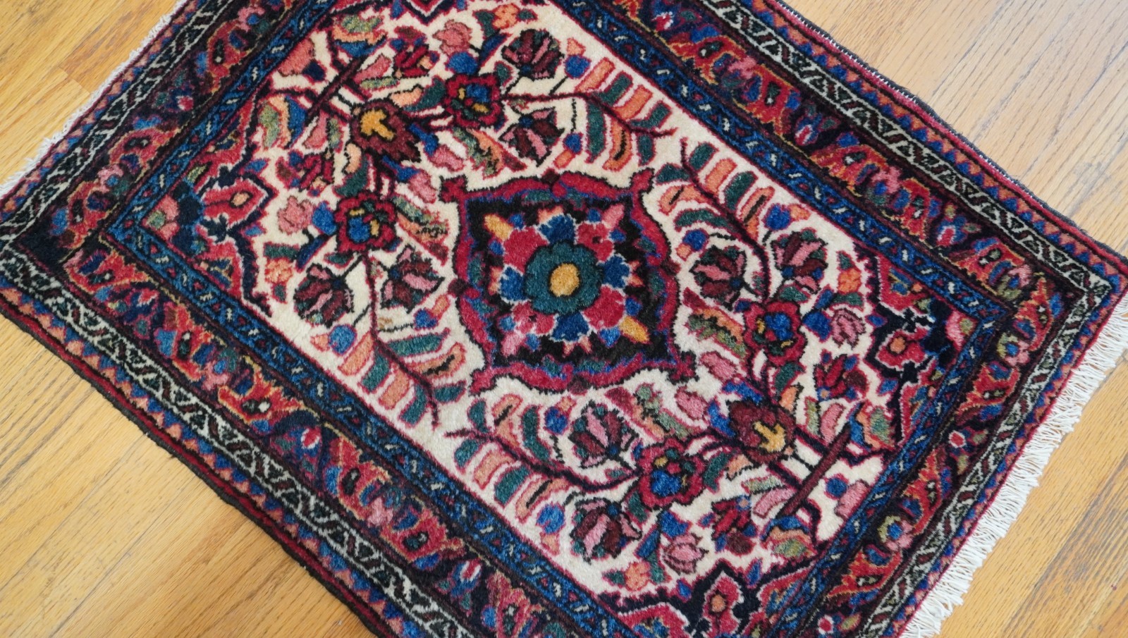 Excellent Antique Lilihann Hand Knotted Wool Oriental Rug 2’3″ x 210″