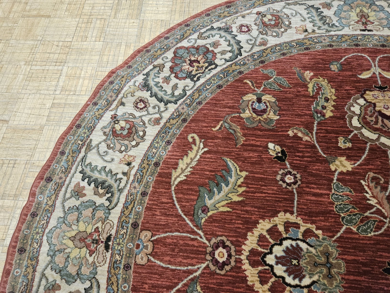 8.8×8.8 – 9×9 ROUND KARASTAN ASHARA AGRA RED 549-15002 100% WOOL RUG VGC