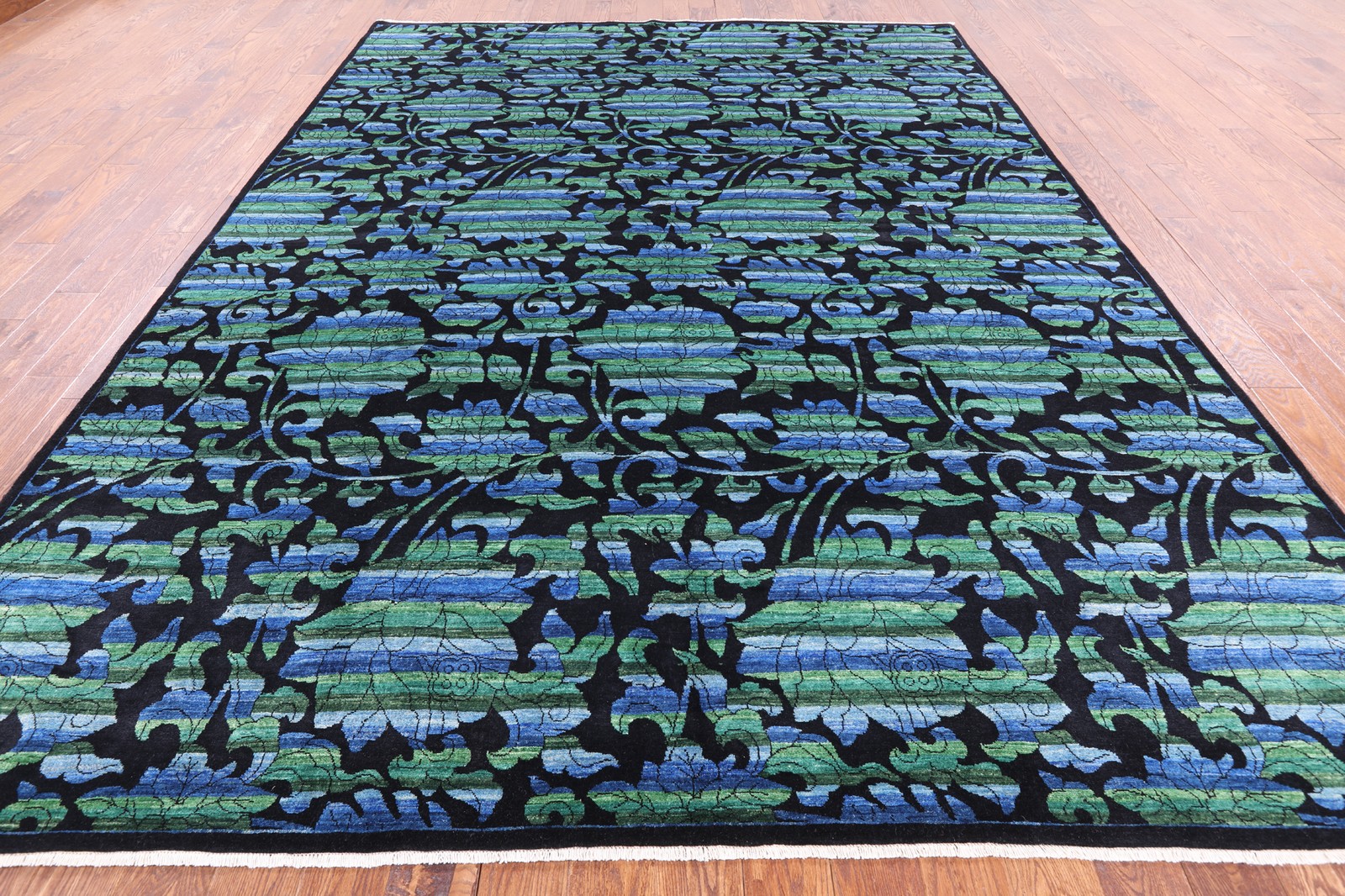 9′ 1″ X 12′ 3″ William Morris Rose Garden Hand Knotted Wool Area Rug – Q1766