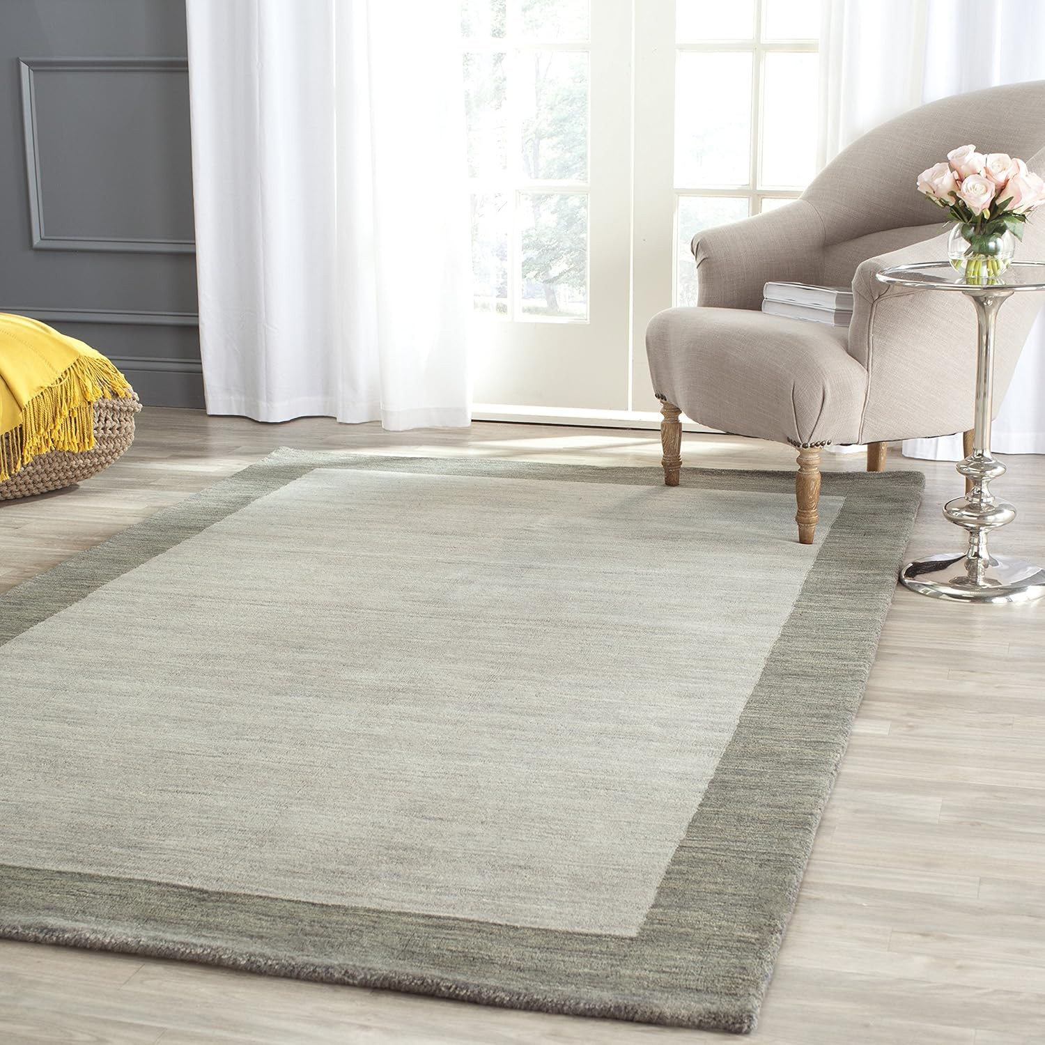 Himalaya Handmade Wool Area Rug 5′ x 8′ – Light & Dark Grey for High Traffic