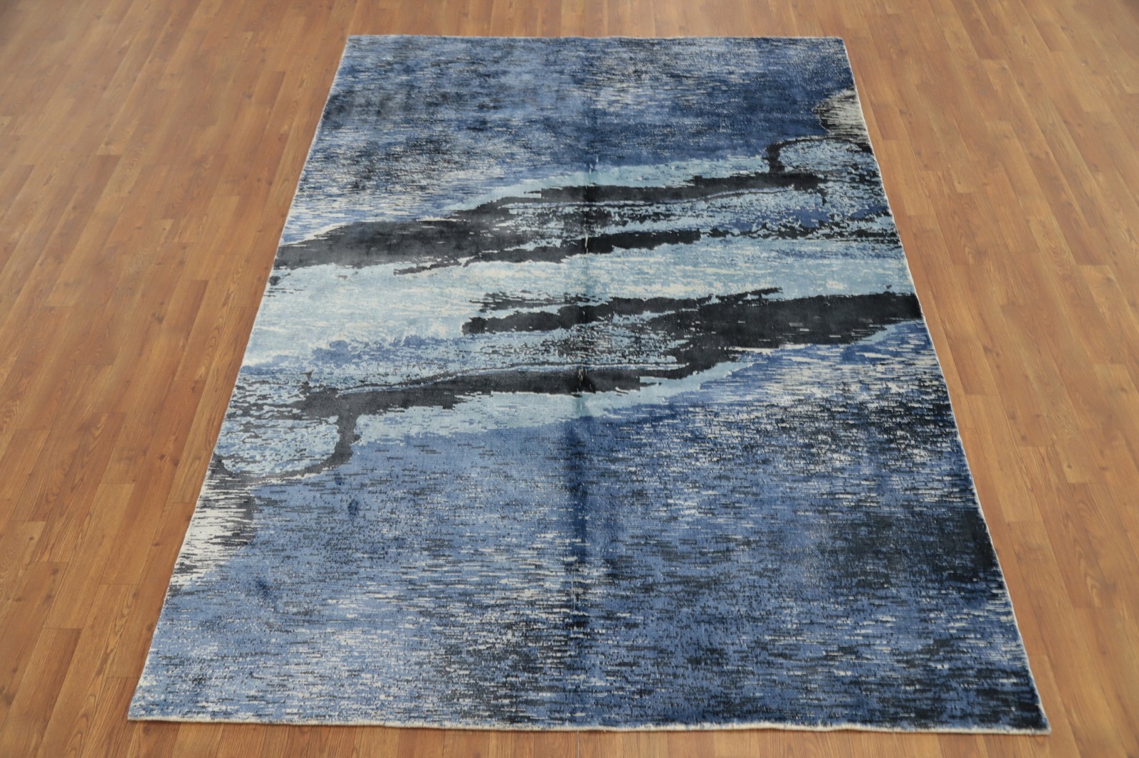 Luxurious Distressed Look Abstract Rug Blues Contemporary Handmade Carpet 6×8