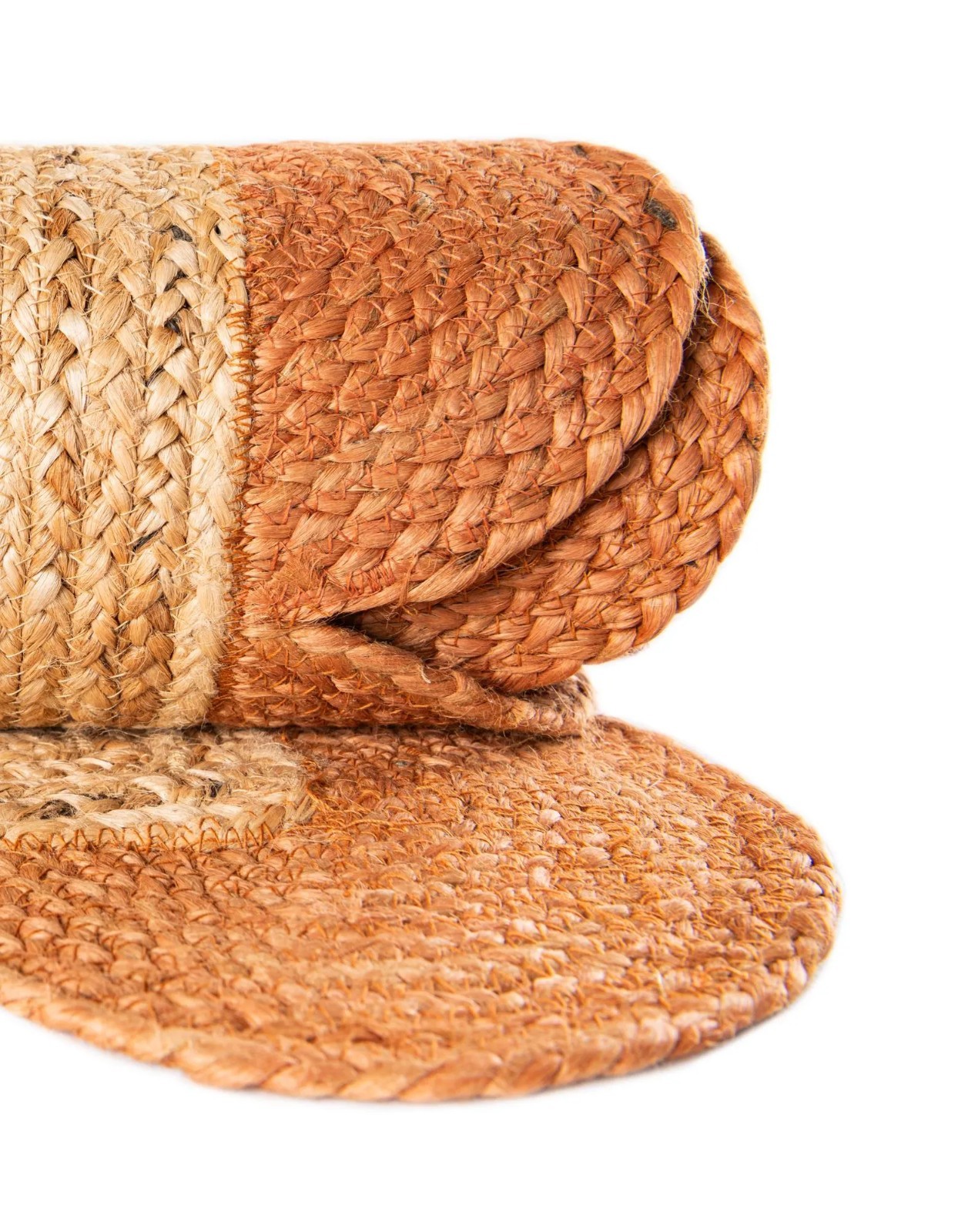 Sivi Handmade Scallop Braided Jute Rug – Natural Jute Area Rug