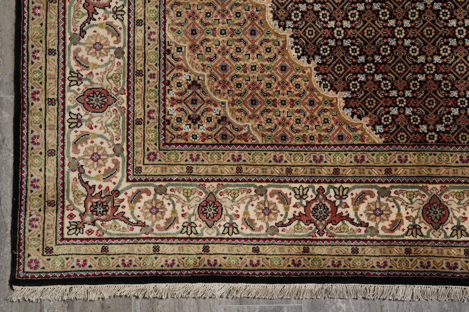 6.6 x 9.6 Tabriiz Mahii Wool Silk Hand-Knotted Rug #F-3067