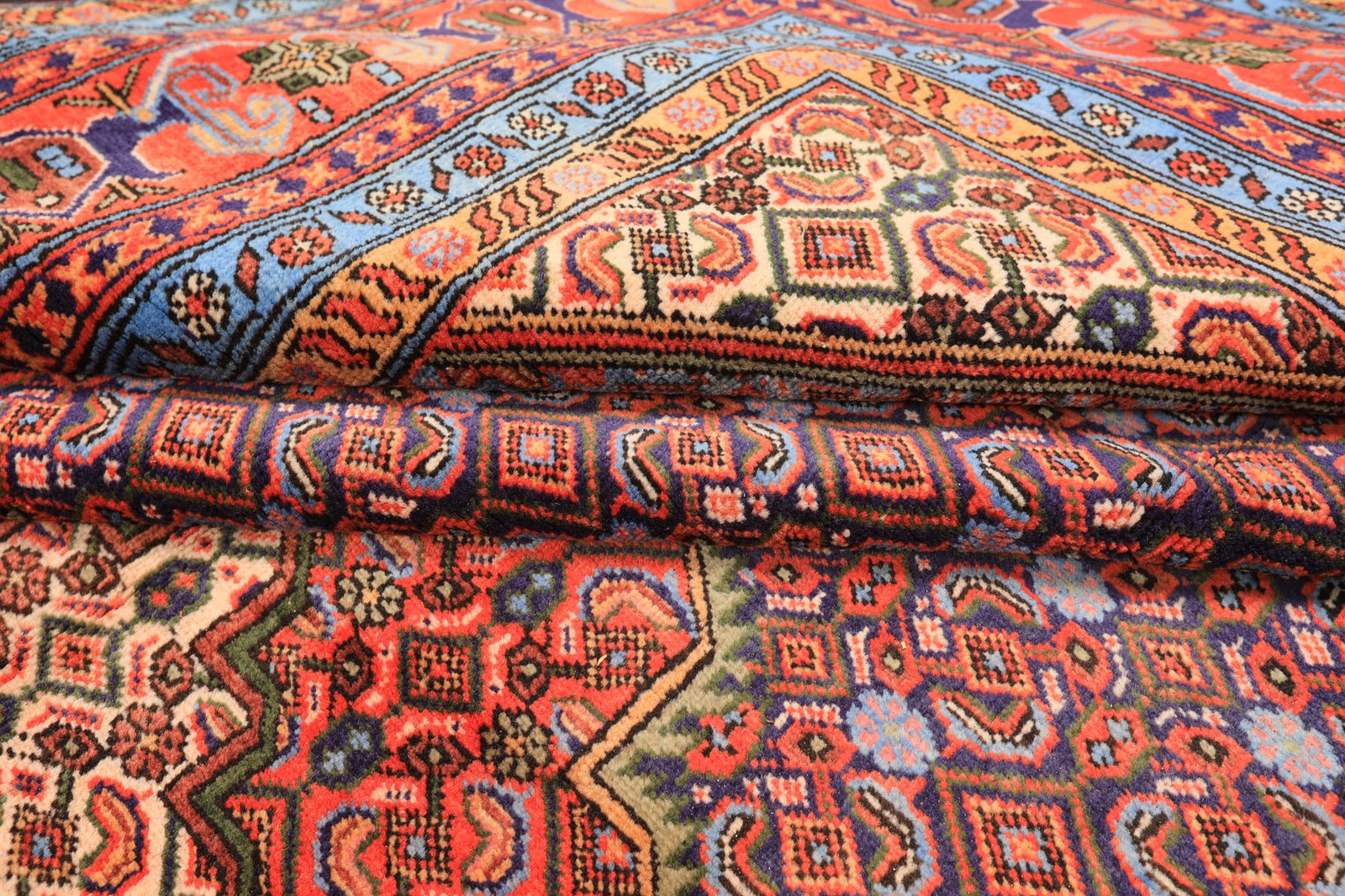 6’5”x9’6” Hand Knotted Wool Navy Orange Meshkinn Vintage Vegetable dyes Rug