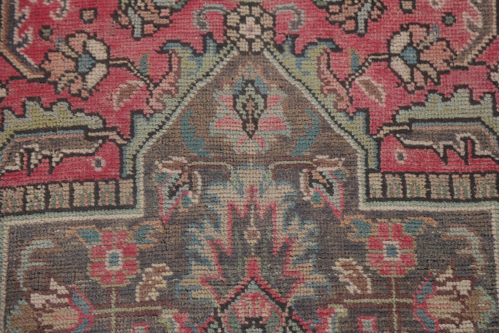 Geometric Wool Pink Area Rug 10×12 Medallion Hand-knotted Living Room Carpet