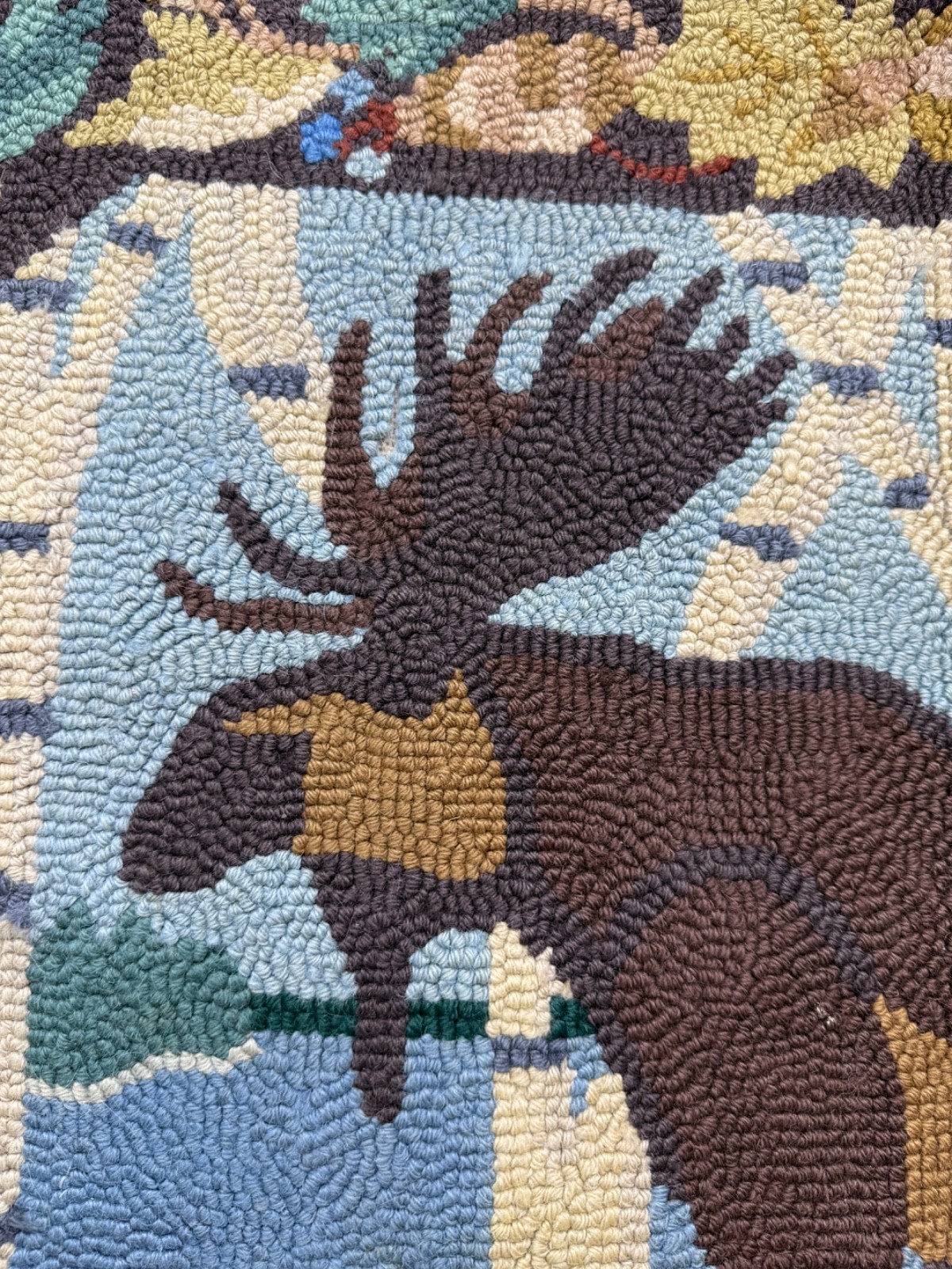 Vintage Beautiful Pictorial Figurative Hooked Rug Wall Hanging Floor Area