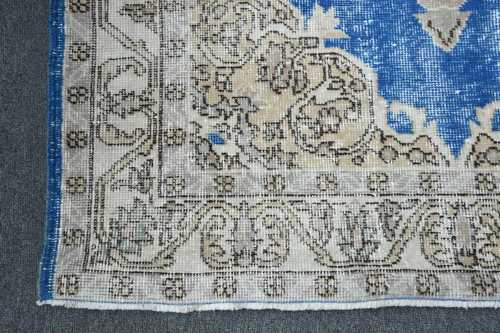 Turkish Vintage Rug, 3,9×6,46 ft Rug, Blue White Ombré Wool Rug