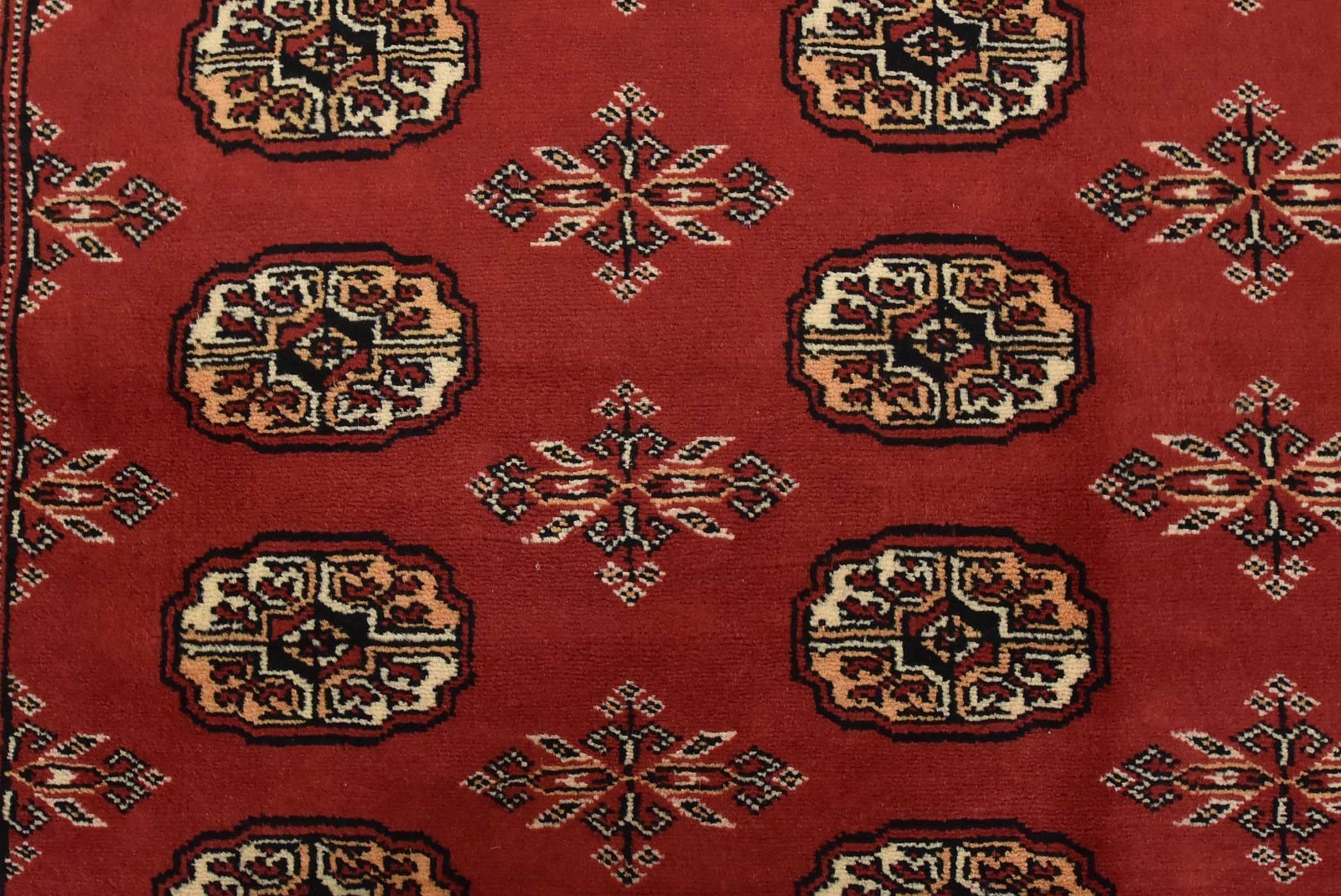 Bokhara Rug 5’2” x 7’9” Red Wool Tribal Hand-Knotted Oriental Carpet