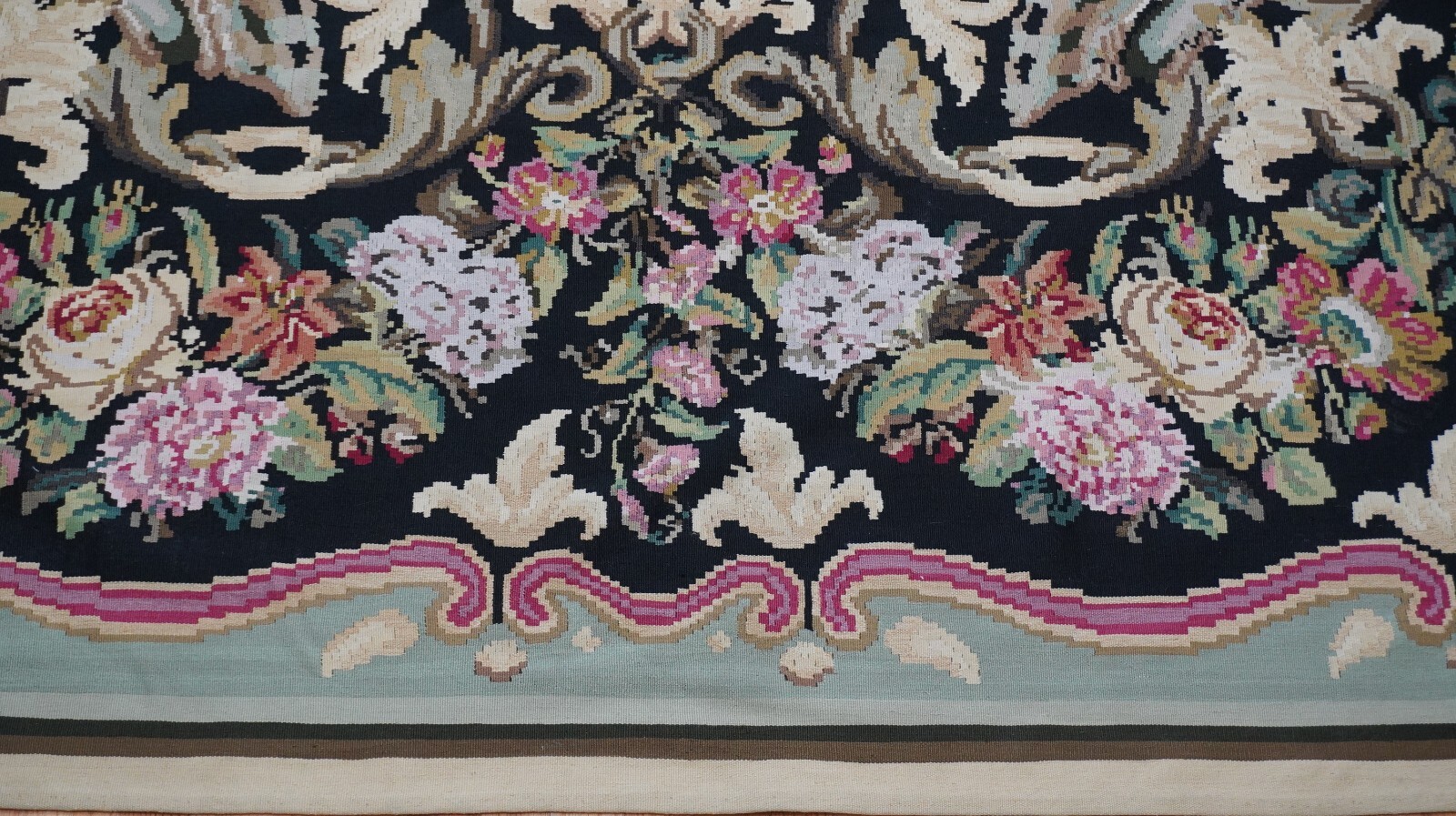 8’9″ x 9’8″ Antique Bessarabian Kilim Roses Flowers Handwoven Flatweave Rug