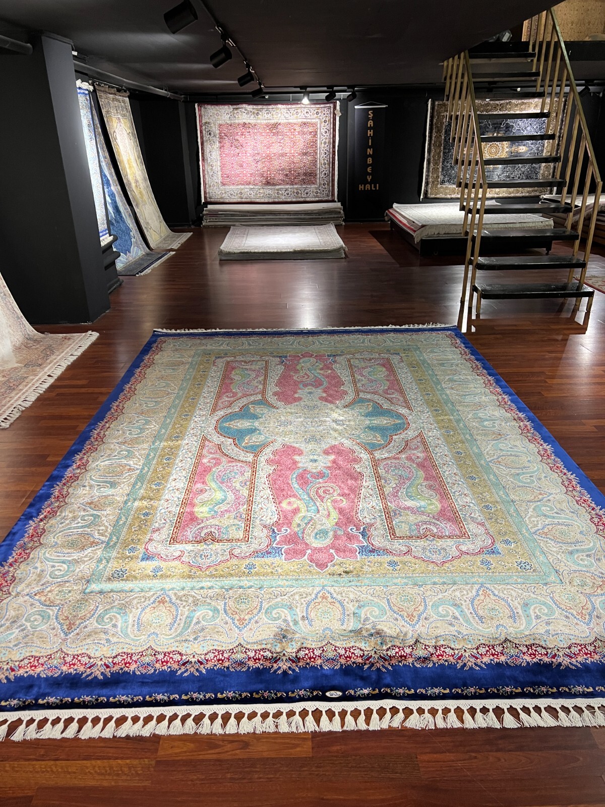 8×11 ft Pink Blue Silk Rug – Oversized High Quality Classic Design Silk Rug