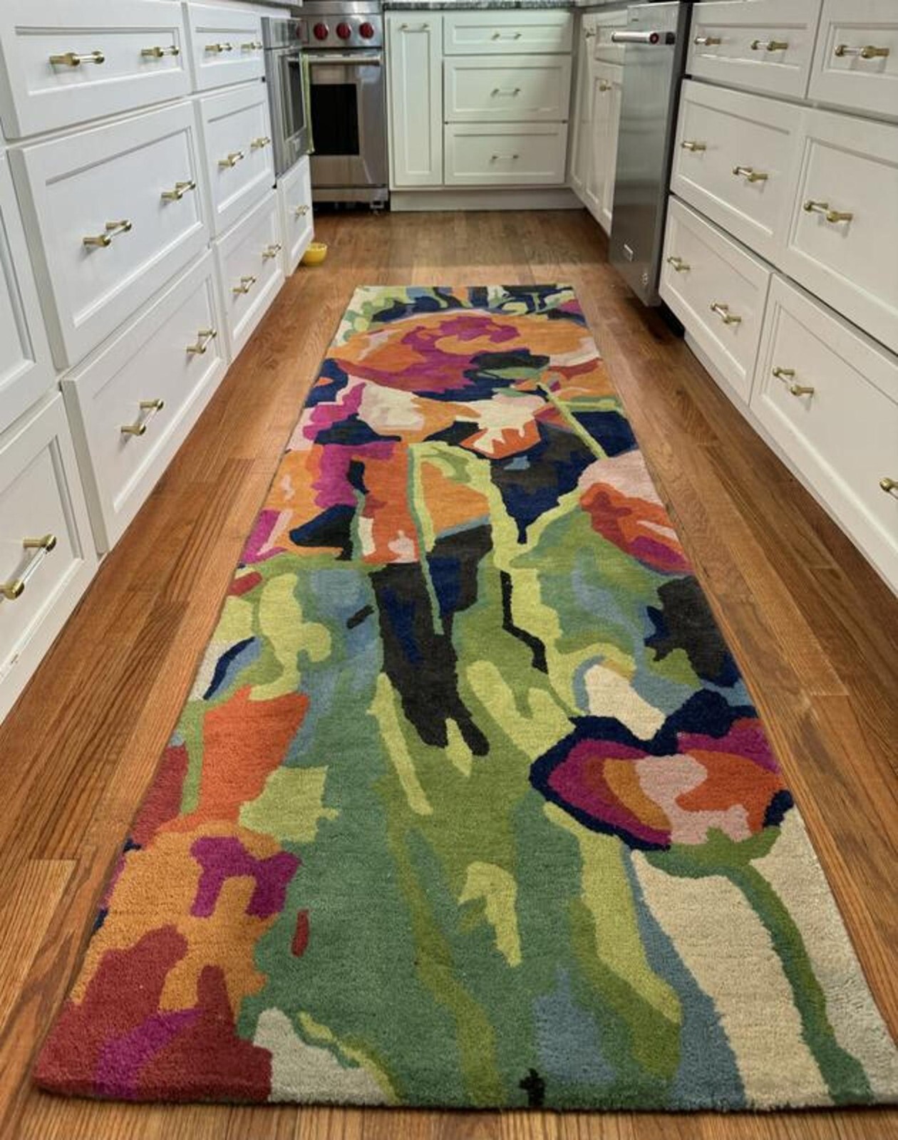 Brilliant Poppies Woolen Area Rug Carpets for Home, Bedroom Living & Any Room
