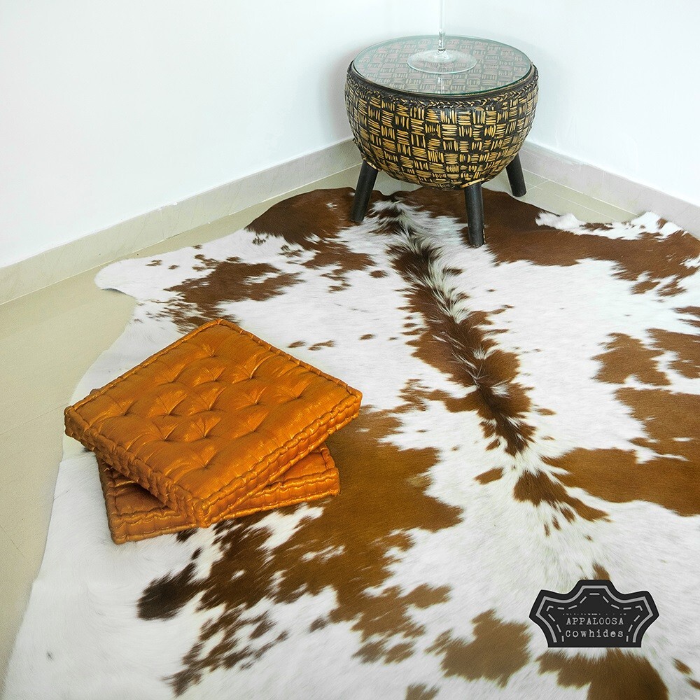 5×7 ft Chromatic Brown & white Cowhide Rug –100% Genuine Leather–Best Price