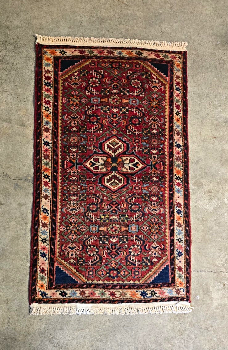 Traditional Geometric Fringed Area Rug 24×36 Rectangle Red Blue Beige