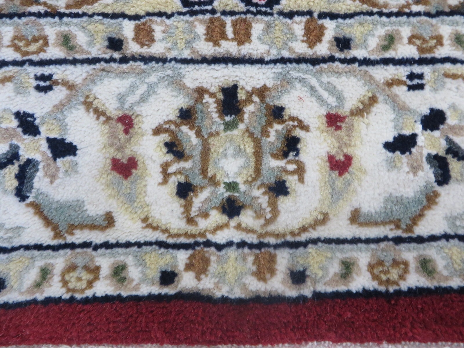 2’8 x 6’8 Runner Hand Knotted Red Nain With Silk Oriental Rug G14766