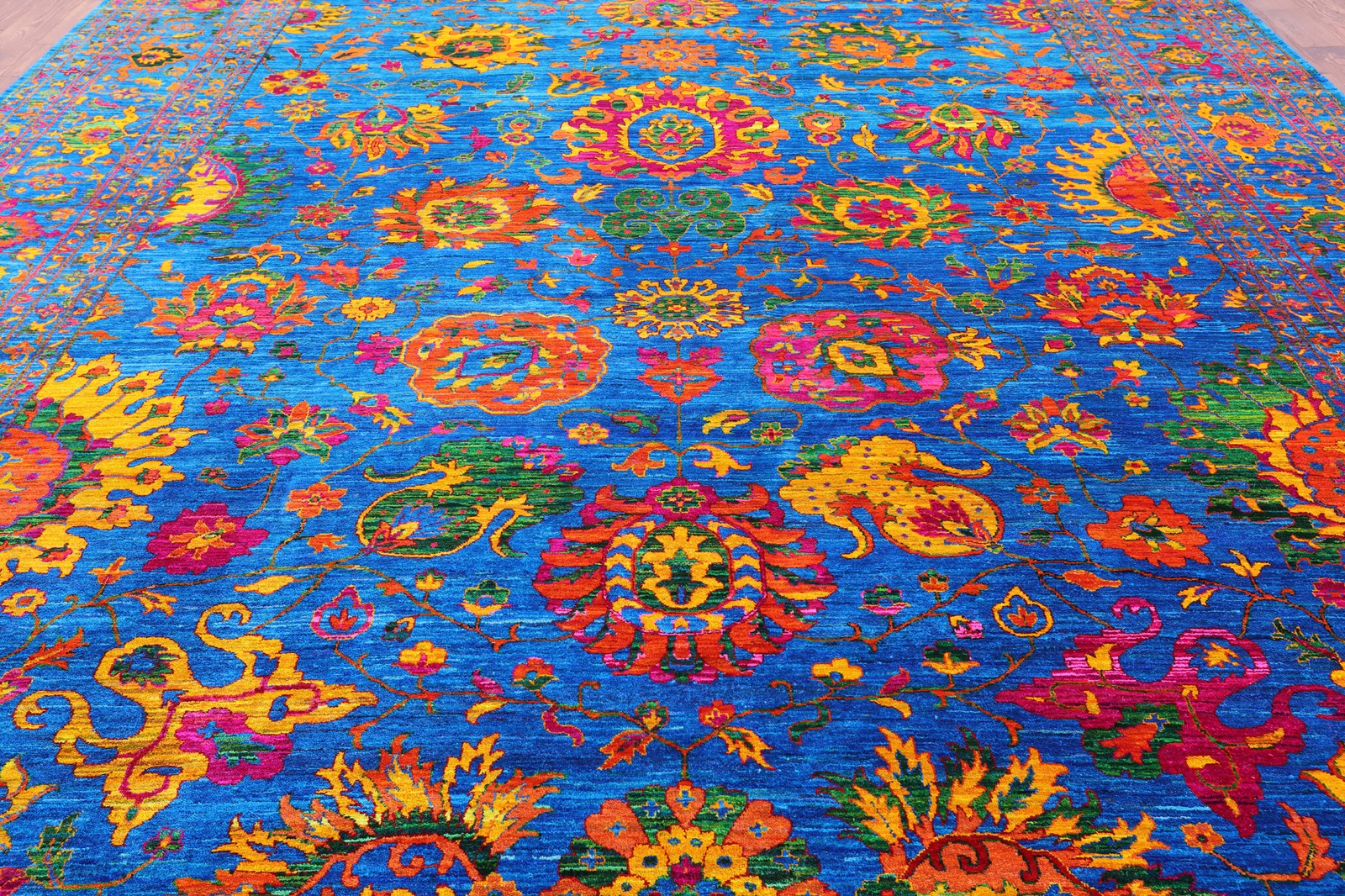 Traditional Handmade 100 % Silk Rug 11′ 10″ X 15′ 1″ – Q22125