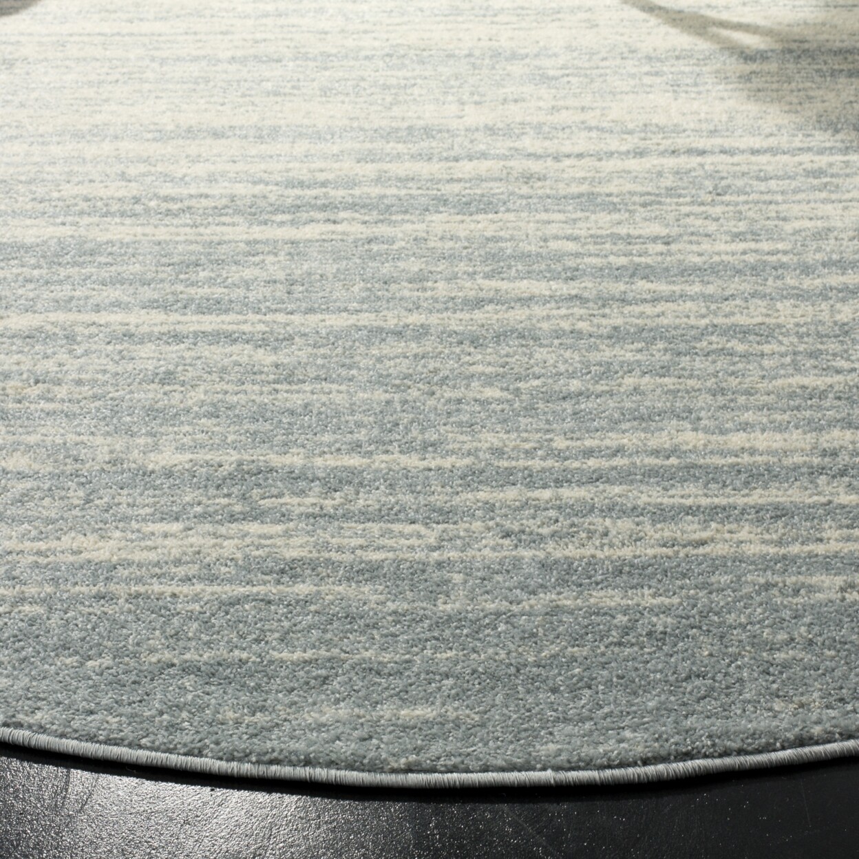 SAFAVIEH Adirondack Collection ADR113T Slate / Cream Rug