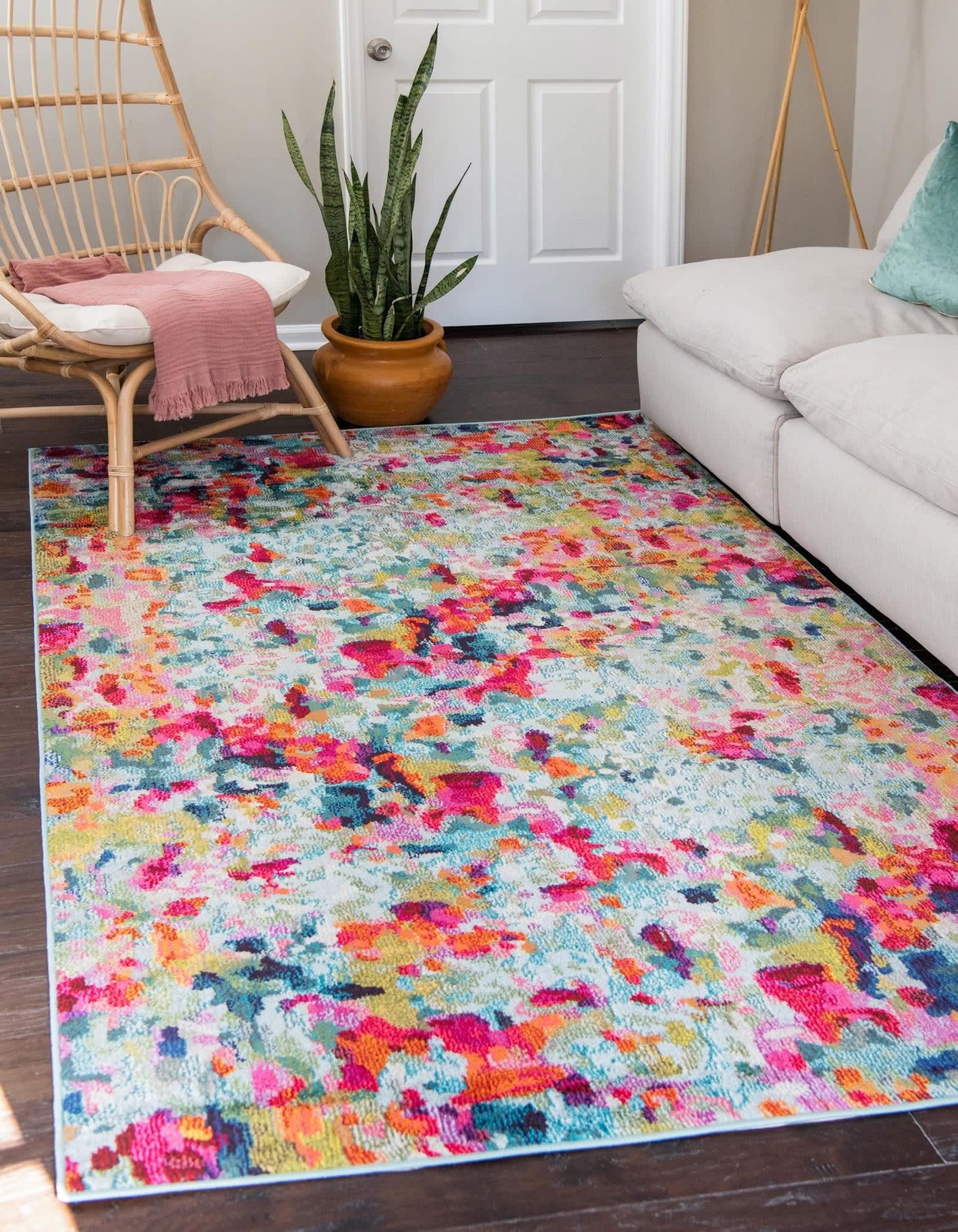 Chromatic Collection Area Rug – Champagne (4′ 1″ x 6′ 1″ Rectangle, Multi/ Blue)