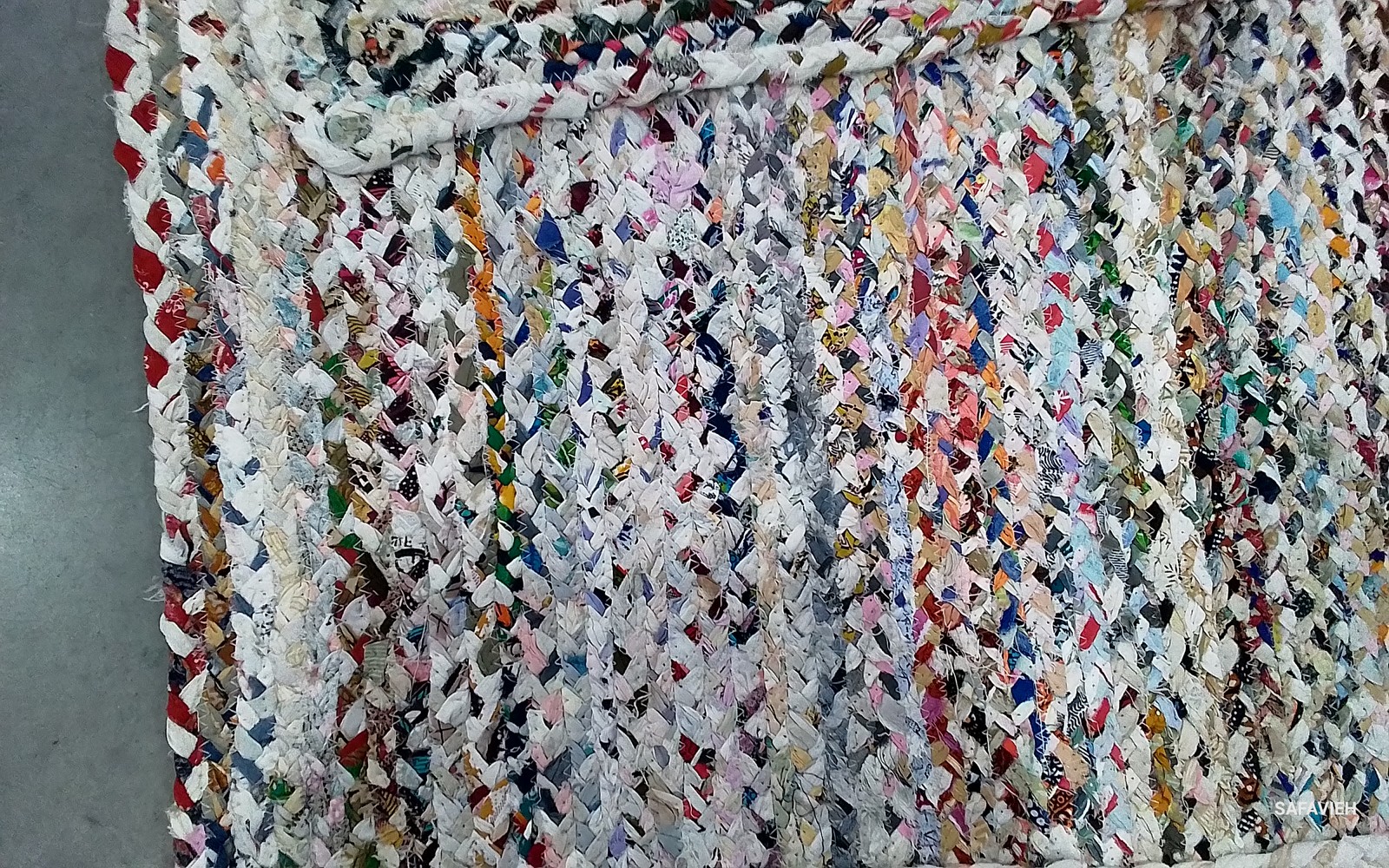 IVORY / MULTI 2′-3″ x 12′-0″ Flaw in Rug, Reduced Price 1172801297 BRD210B-212