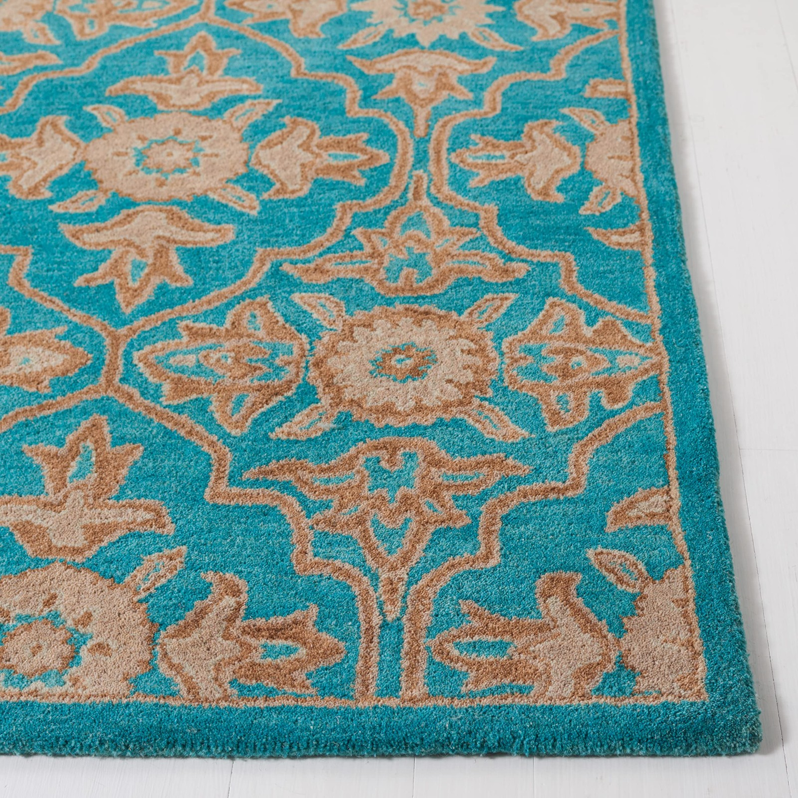 SAFAVIEH Heritage Collection Accent Rug – 2′ x 3′, Turquoise & Multi, Handmade T