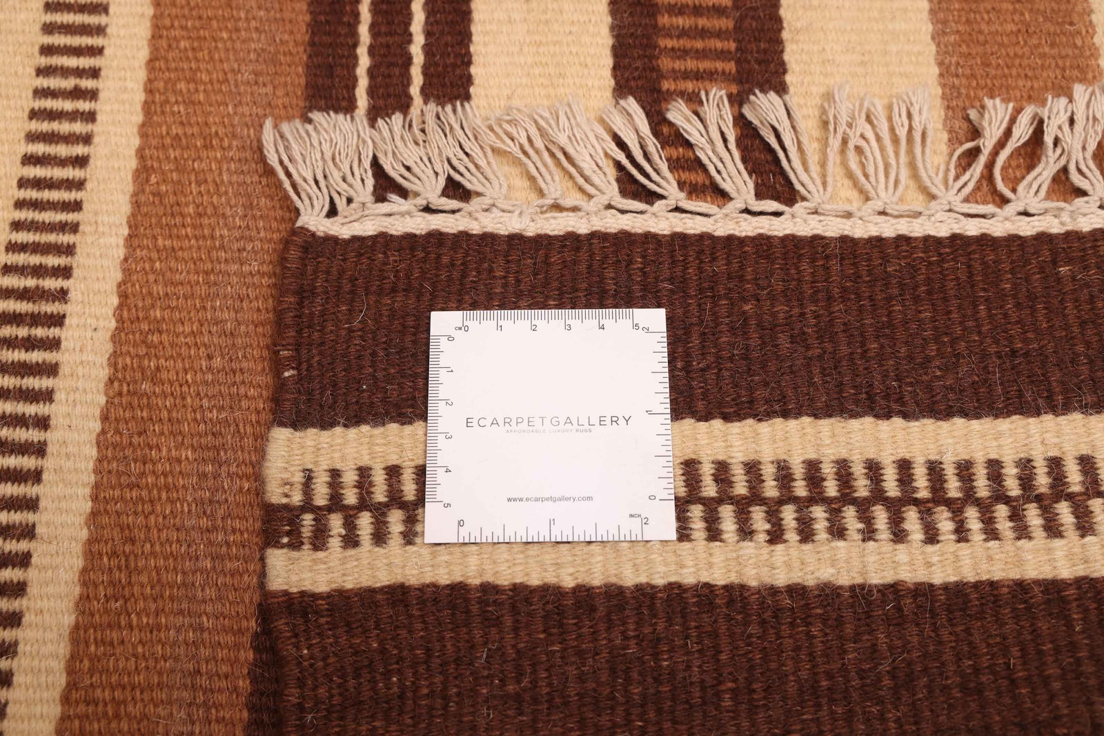 Vintage Hand Woven Area Rug 5’6″ x 7’10” Traditional Wool Oriental Carpet
