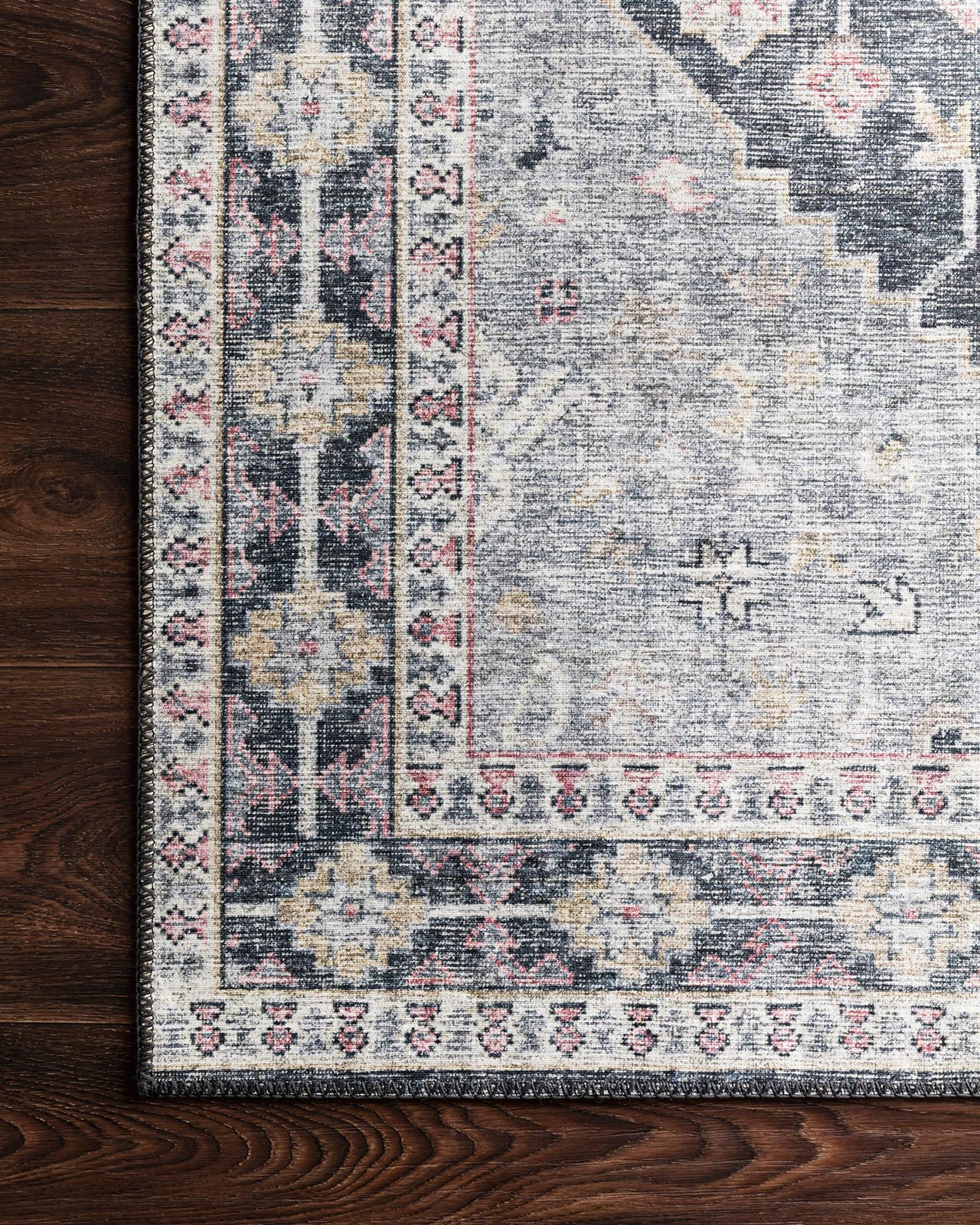 Loloi Skye Collection SKY-02 Charcoal/Multi 2′-0″ x 5′-0″ Accent Rug