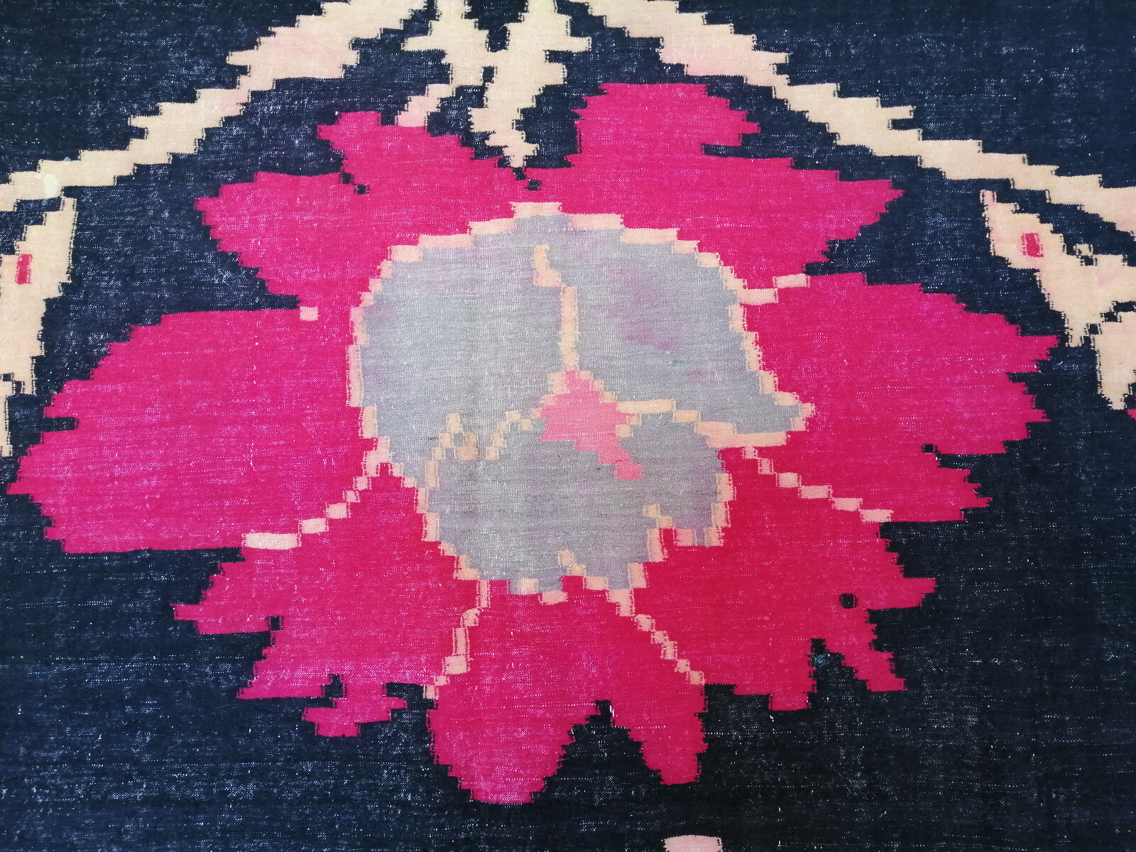 Handmade Moroccan Berber Rug Azilal Wool Beni Ourain Tribal Style