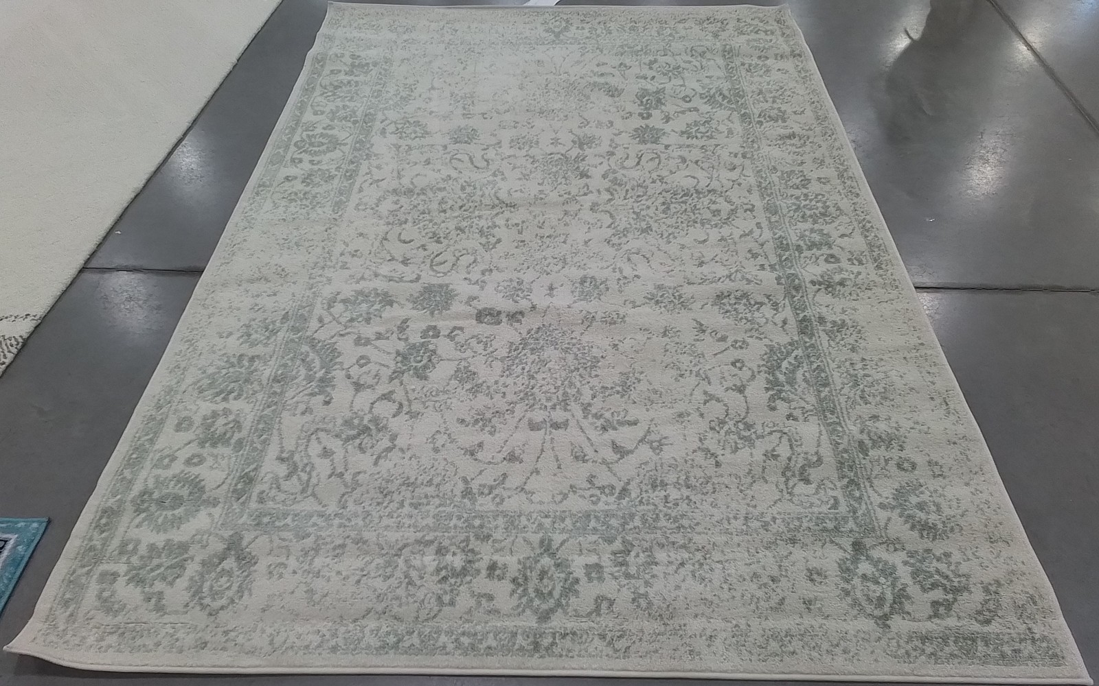 IVORY / SAGE 6′-0″ x 9′-0″ Back Stain Rug, Reduced Price 1172805881 ADR109V-6