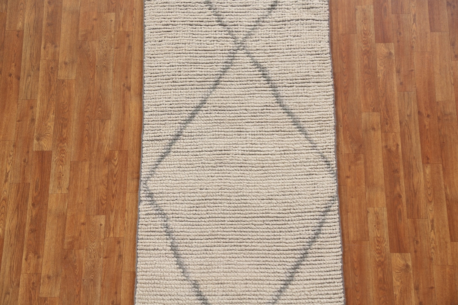 Contemporary Artistic Design Light Beige/Gray 3×6 ft Moroccan Foyer Rug Modern