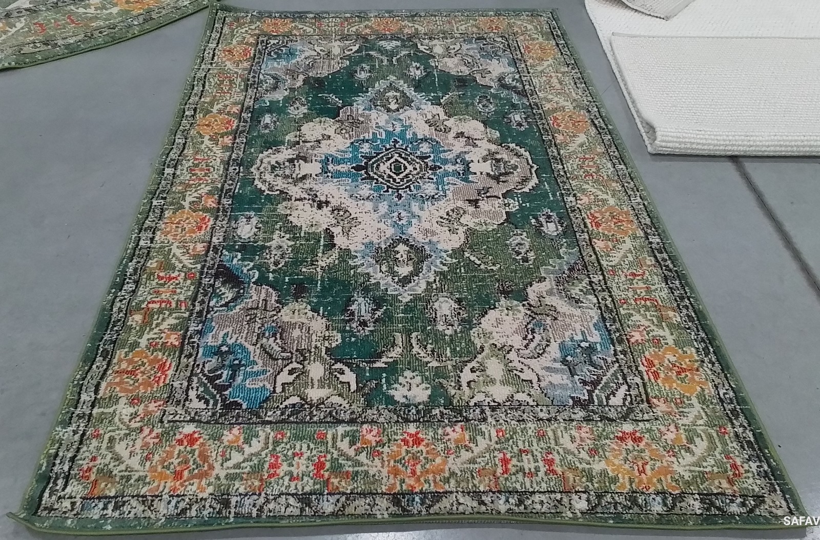 FT GREEN / LT BLUE 5′-1″ x 7′-7″ Flaw in Rug, Reduced Price 1172794314 MNC243F-5