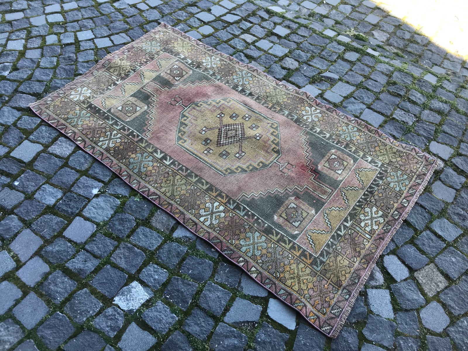 Bohemian Area Rug Handmade Wool Rug Turkish Vintage Traditional Rug 3,3 x 5,7 ft