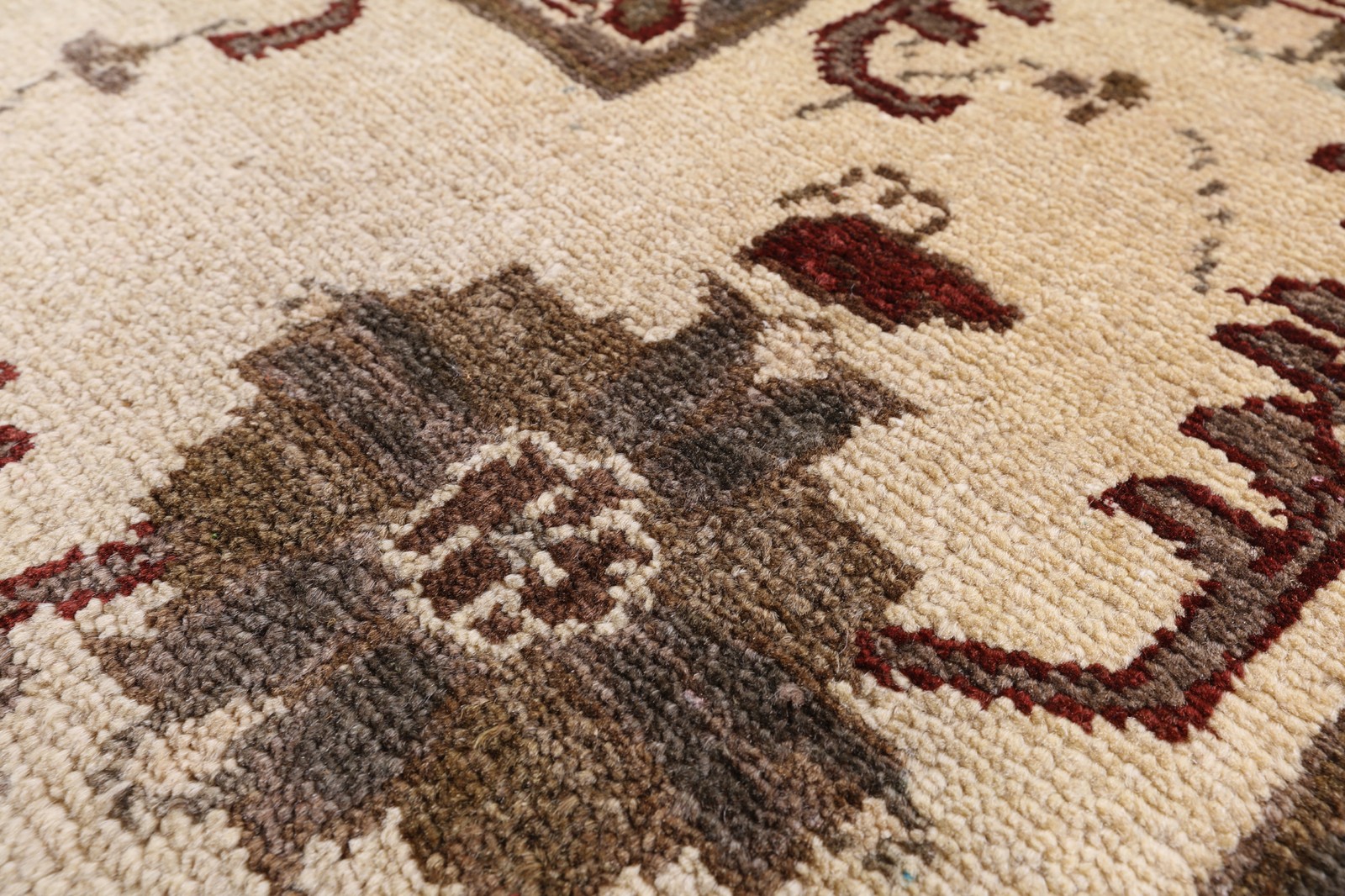 Peshawar Hand Knotted Wool Area Rug 8′ 0″ X 9′ 7″- H9822