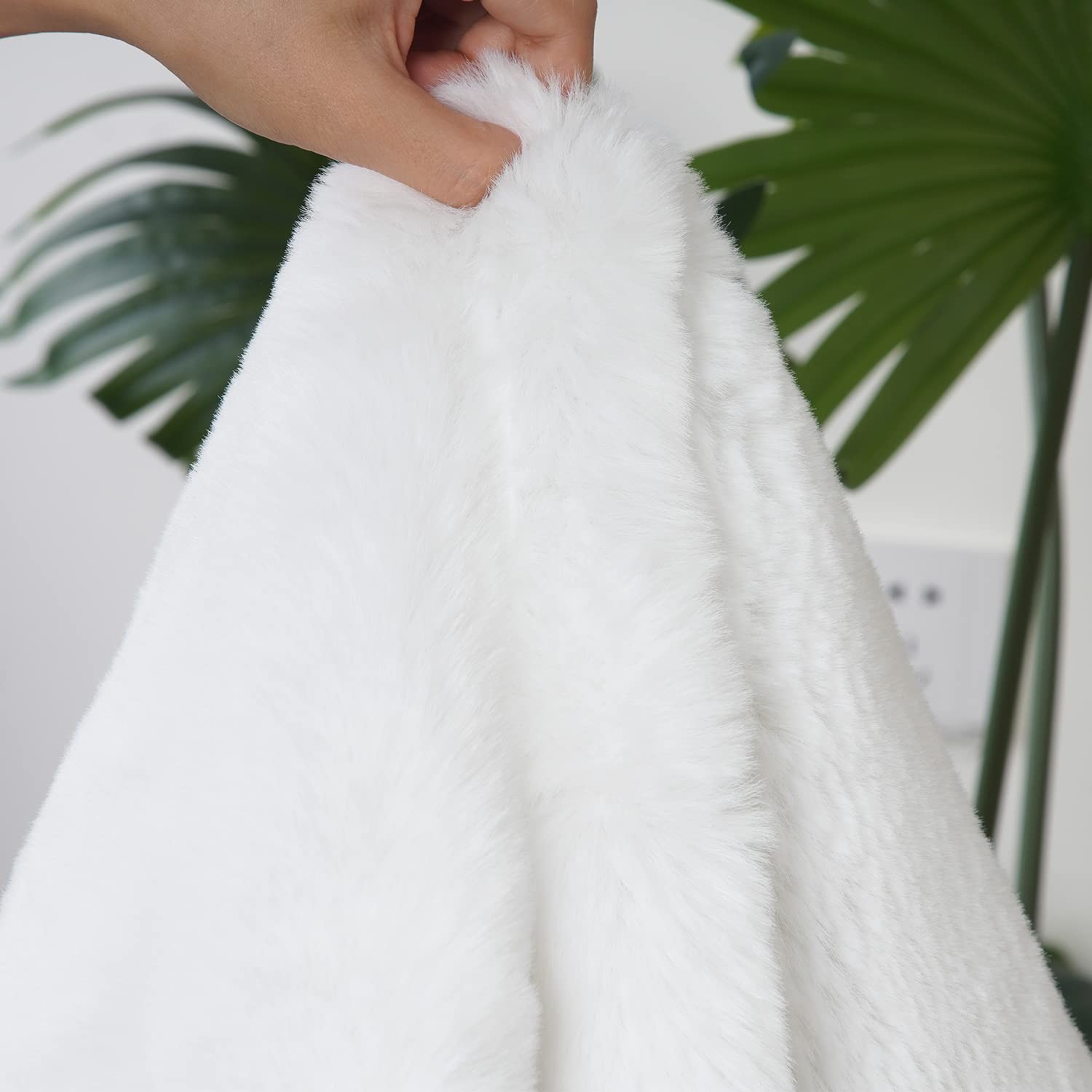 Soft Faux Sheepskin Fur Rug 2×4 White Fluffy Rug Bedside Rug Plush Rug Shag Nurs